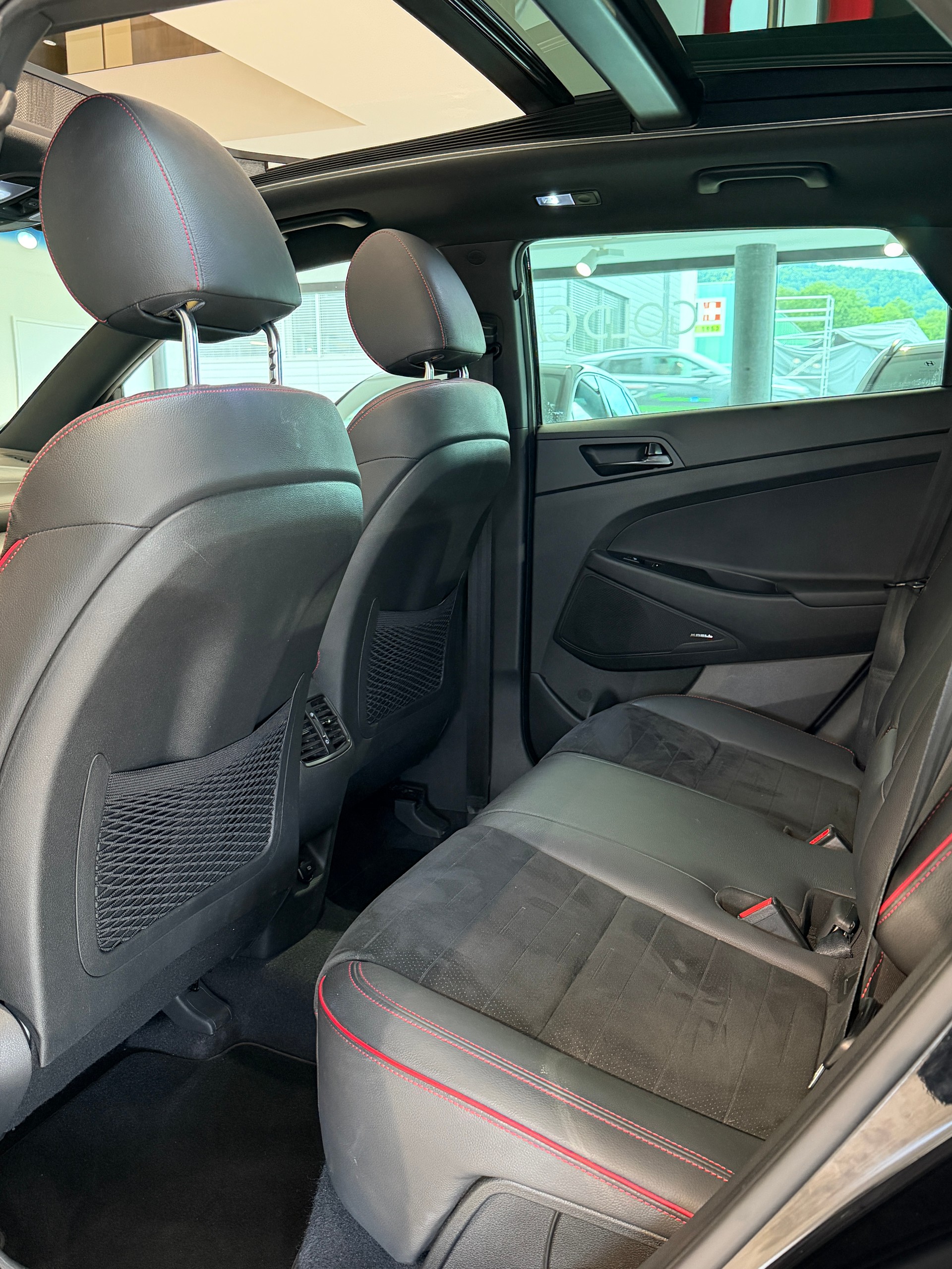HYUNDAI Tucson 1.6 TGDI N-Line 4WD DCT-image-11