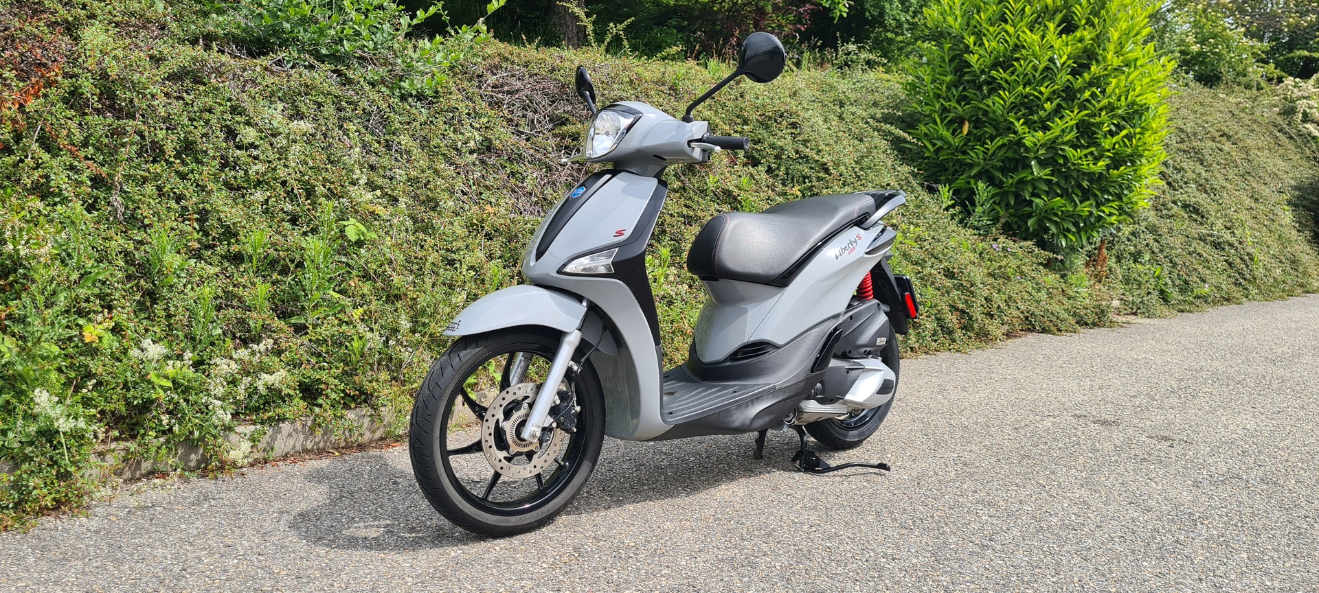 PIAGGIO Liberty 125 Sport-image-1