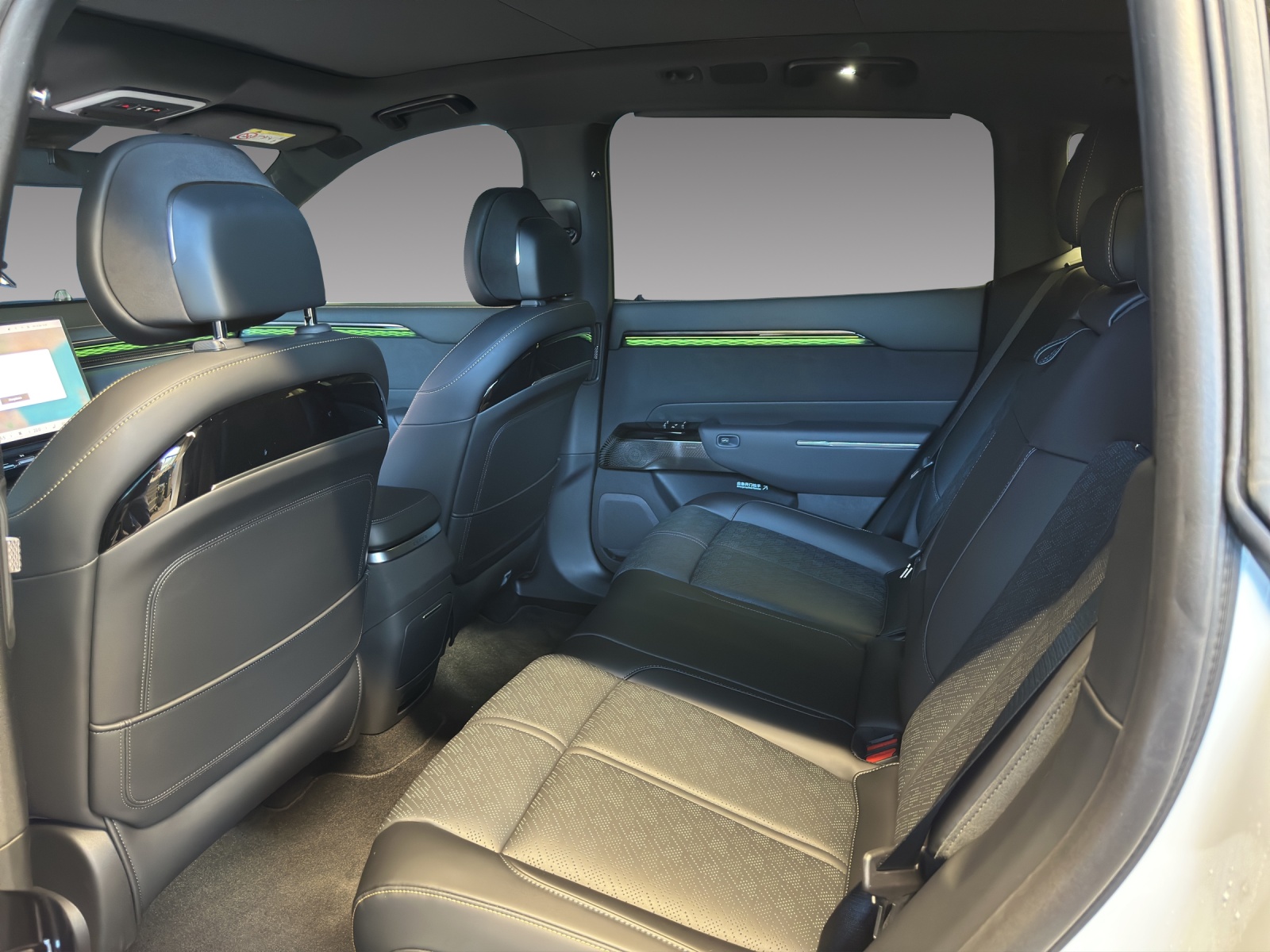 ZEEKR 7X Privilege AWD-image-6