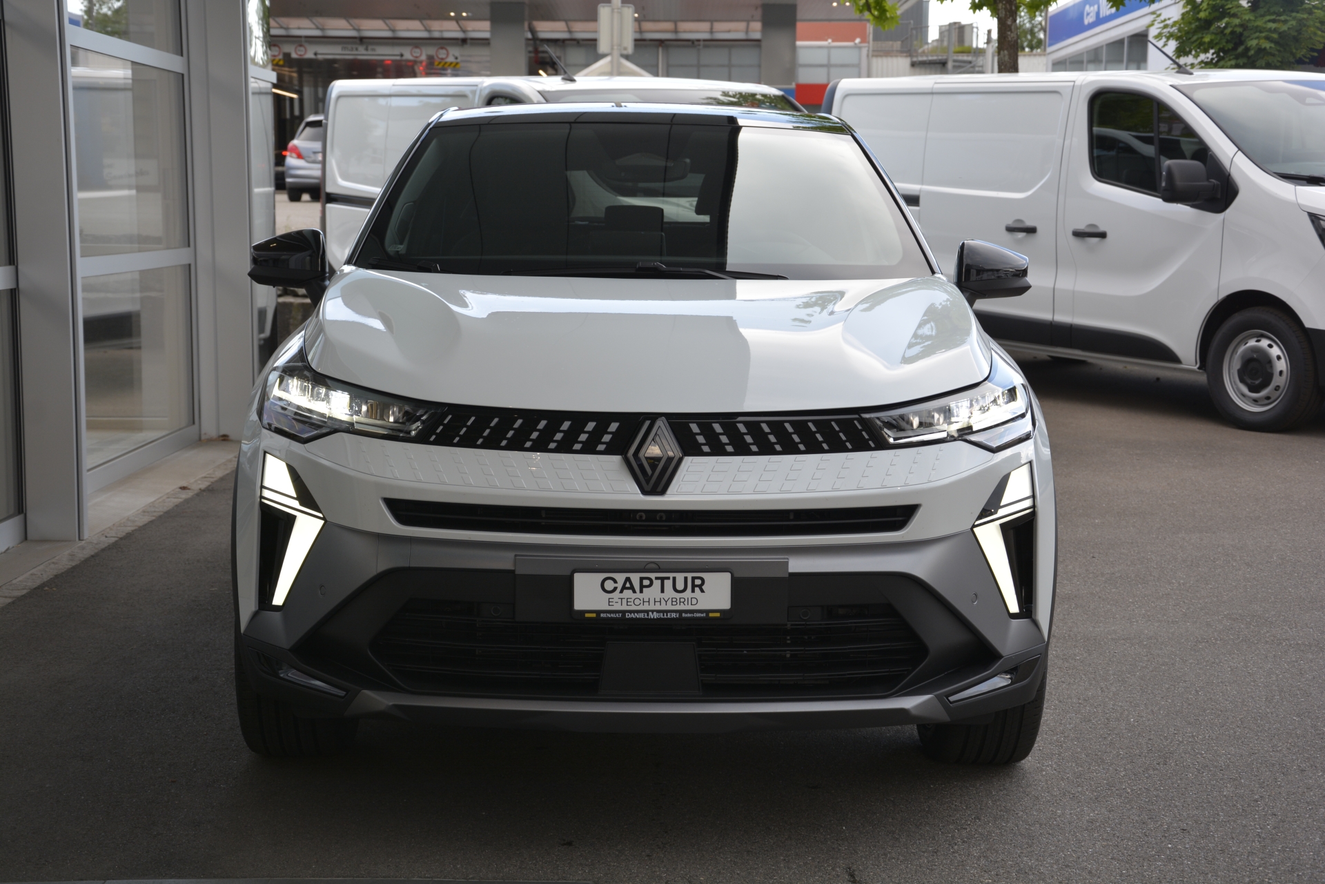 RENAULT CAPTUR esprit Alpine full hybrid E-Tech 160-image-1