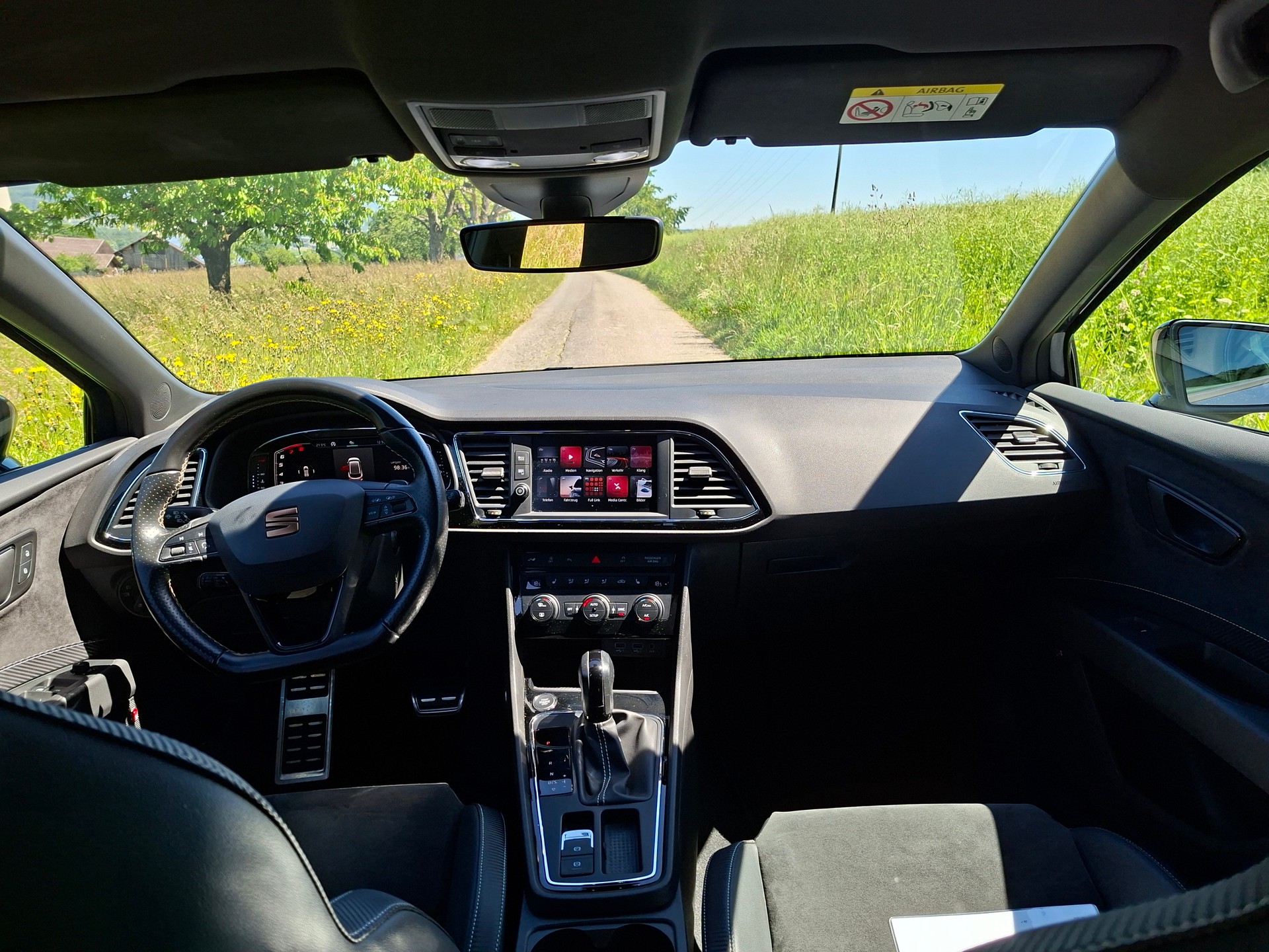 SEAT Leon ST 2.0 TSI Cupra 300 4 Drive DSG-image-7