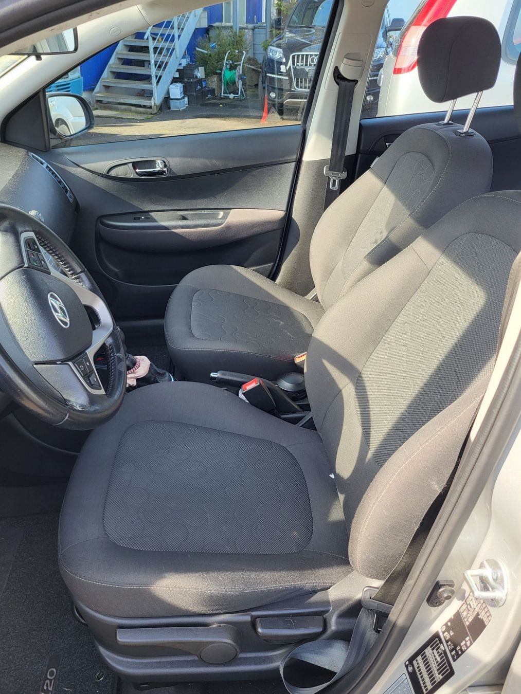 HYUNDAI i20 1.2 Comfort-image-7
