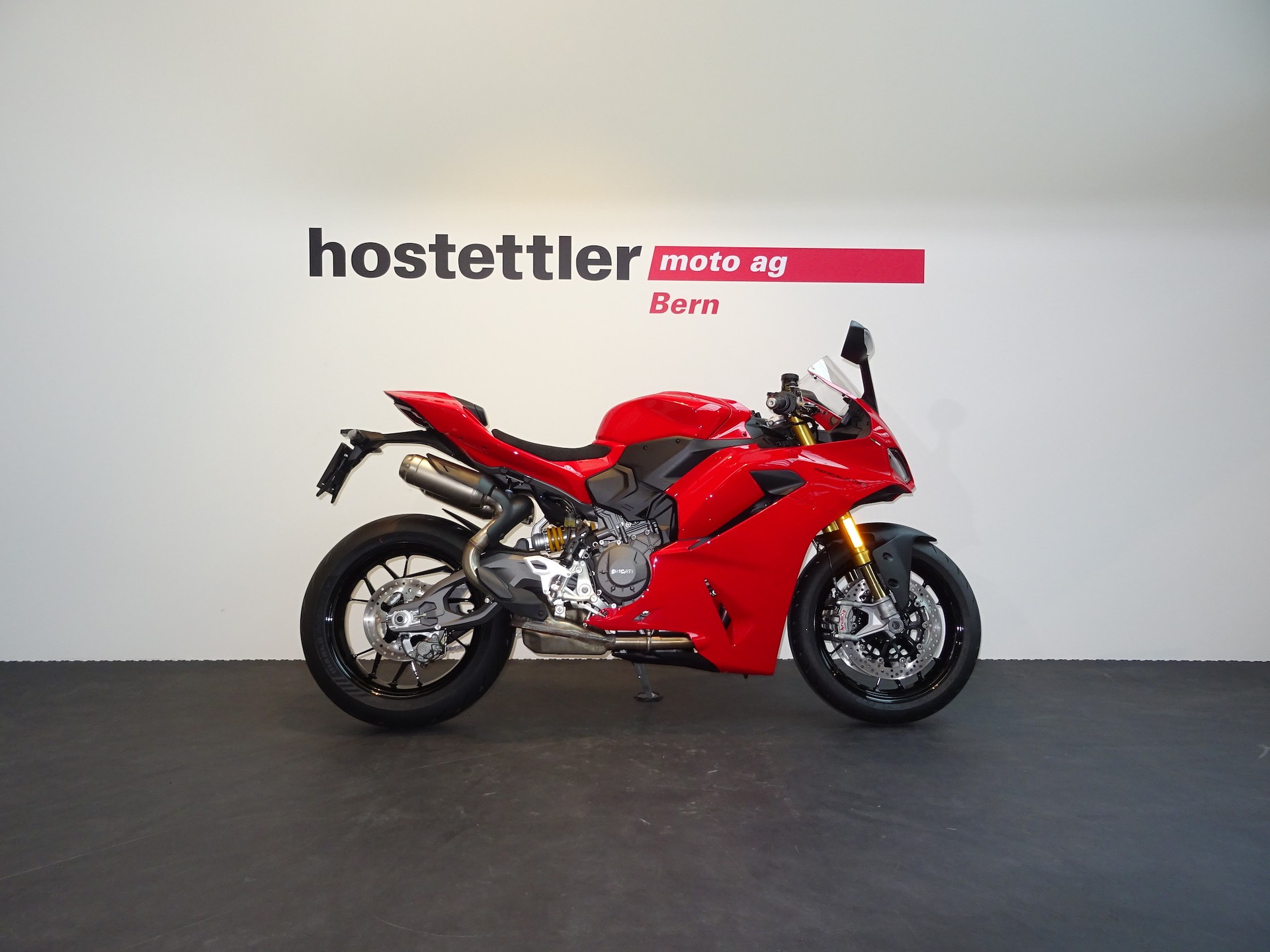 DUCATI Panigale V2 S 35 kW-showroom-element-1
