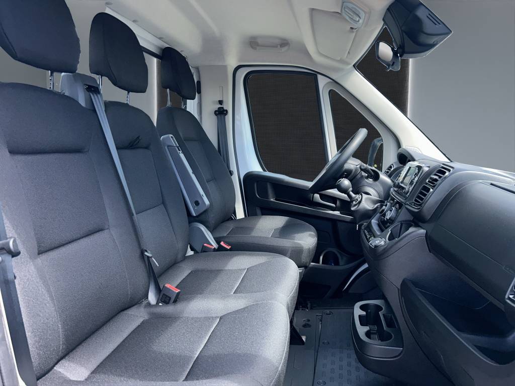 PEUGEOT Boxer 2.2 HDI 335 L2-image-10