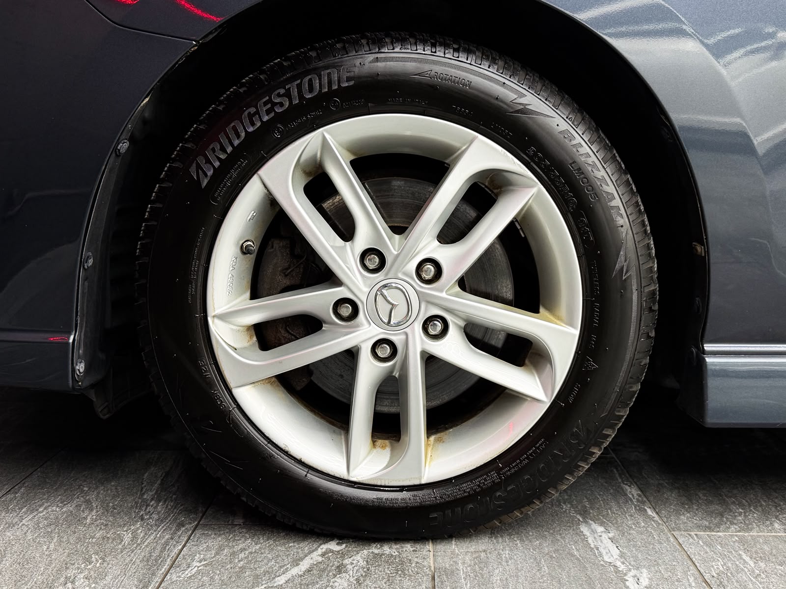 MAZDA 5 2.0 16V Sport Activematic *AHK* *7Plätzer*-image-21