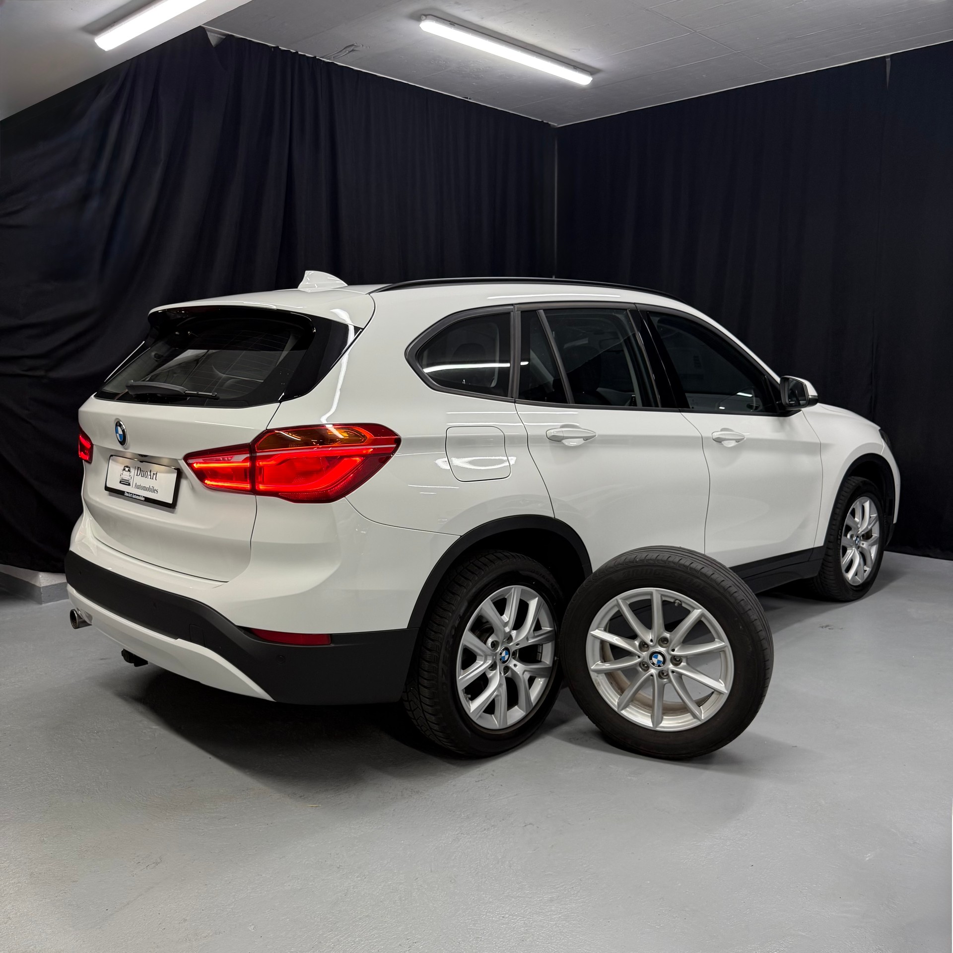 BMW X1 xDrive 18d Steptronic-image-5