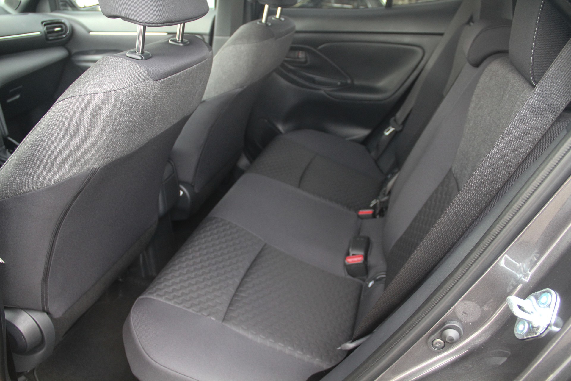TOYOTA Yaris Cross 1.5 Trend e-CVT 130 🇯🇵 ⭐⭐⭐⭐⭐-image-7