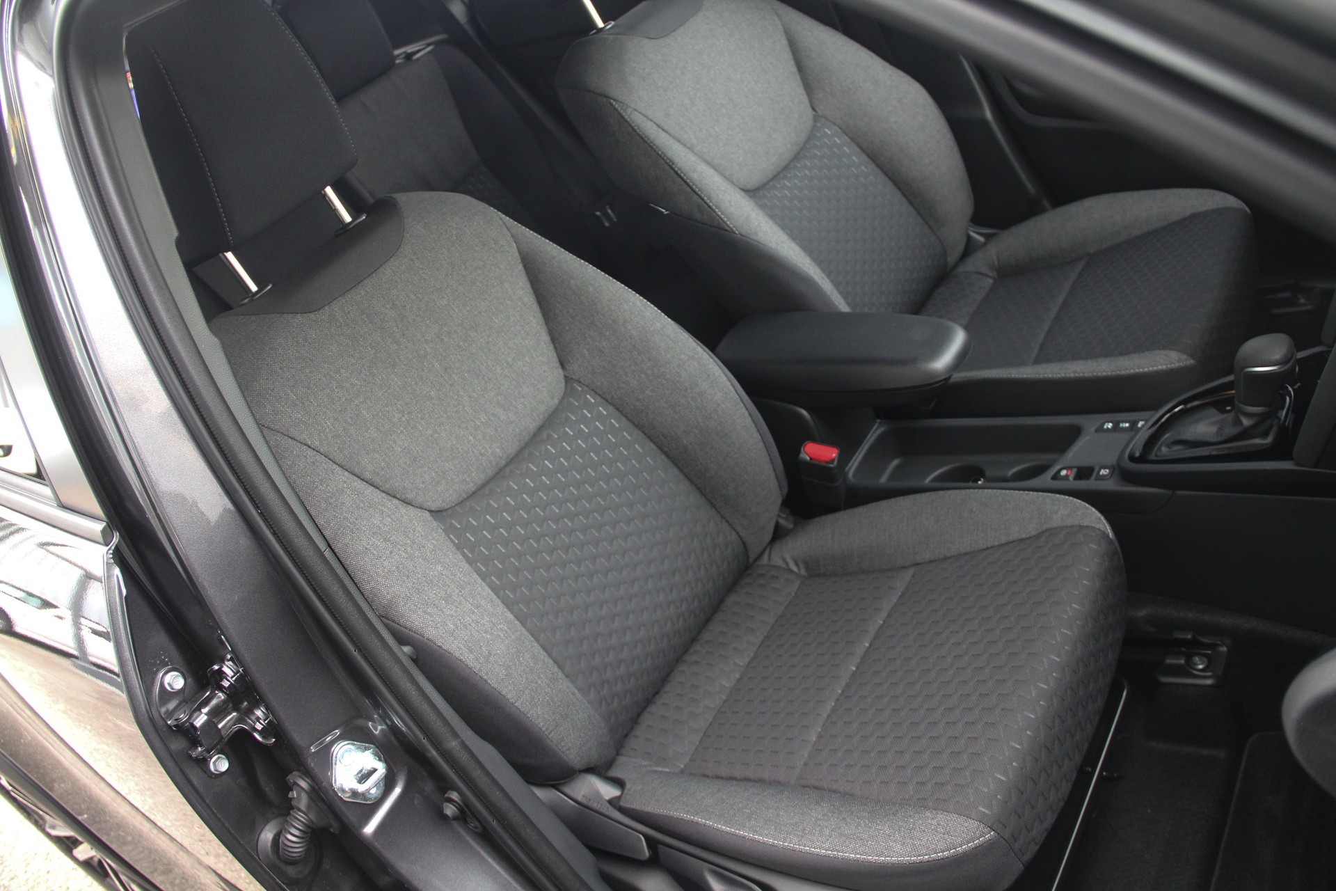 TOYOTA Yaris Cross 1.5 Trend e-CVT 130 🇯🇵 ⭐⭐⭐⭐⭐-image-10