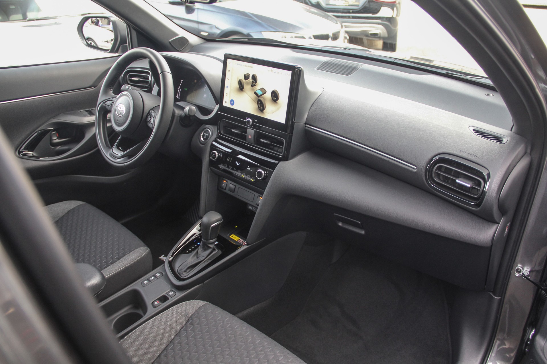 TOYOTA Yaris Cross 1.5 Trend e-CVT 130 🇯🇵 ⭐⭐⭐⭐⭐-image-8