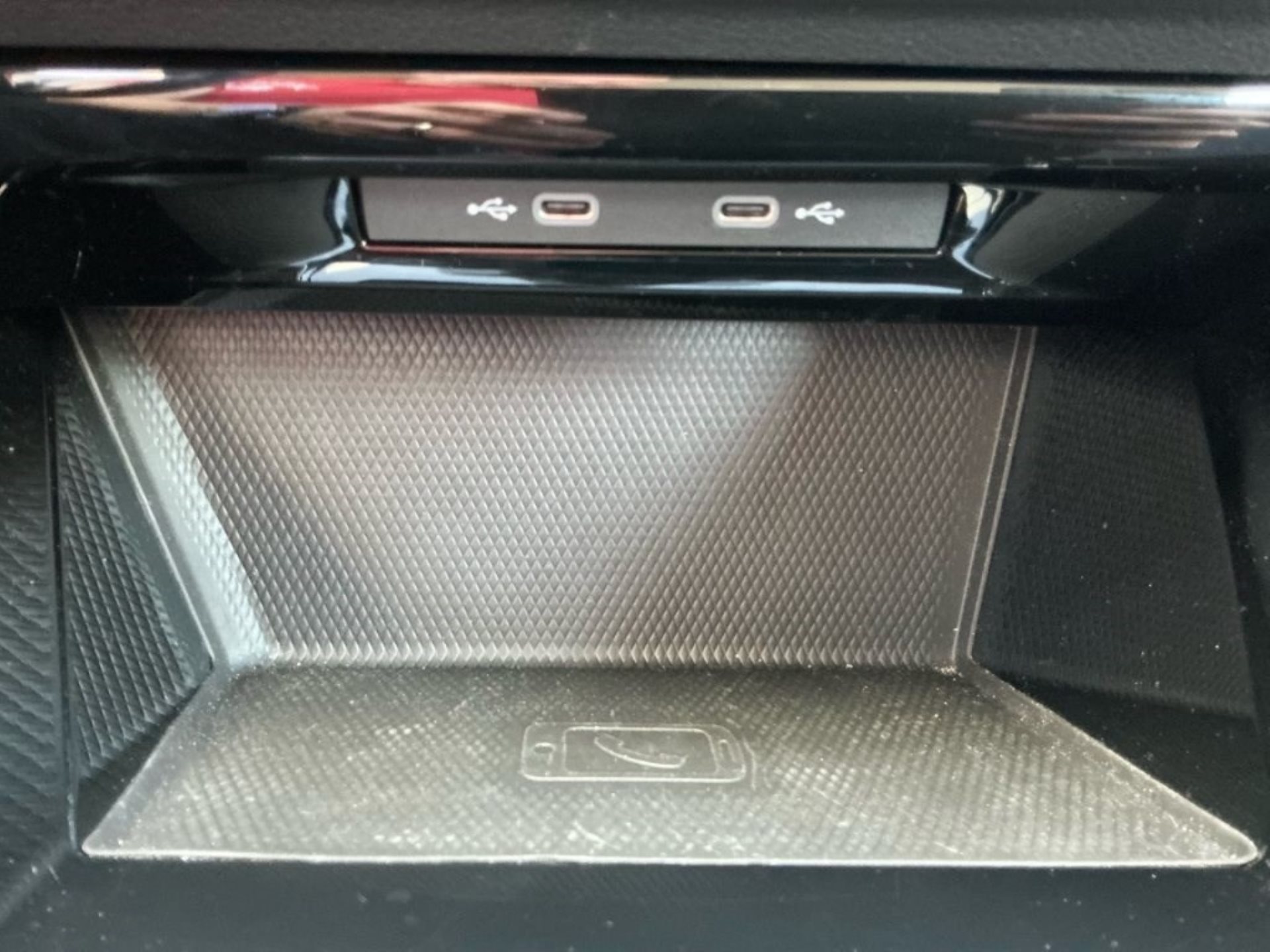 VW Golf 2.0 TSI 190PS DSG STYLE-image-21
