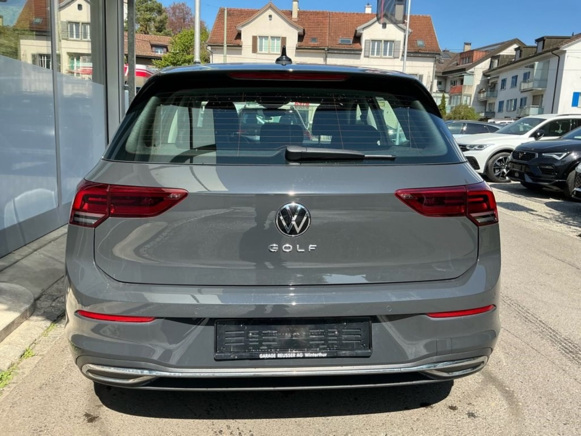 VW Golf 2.0 TSI 190PS DSG STYLE-image-4