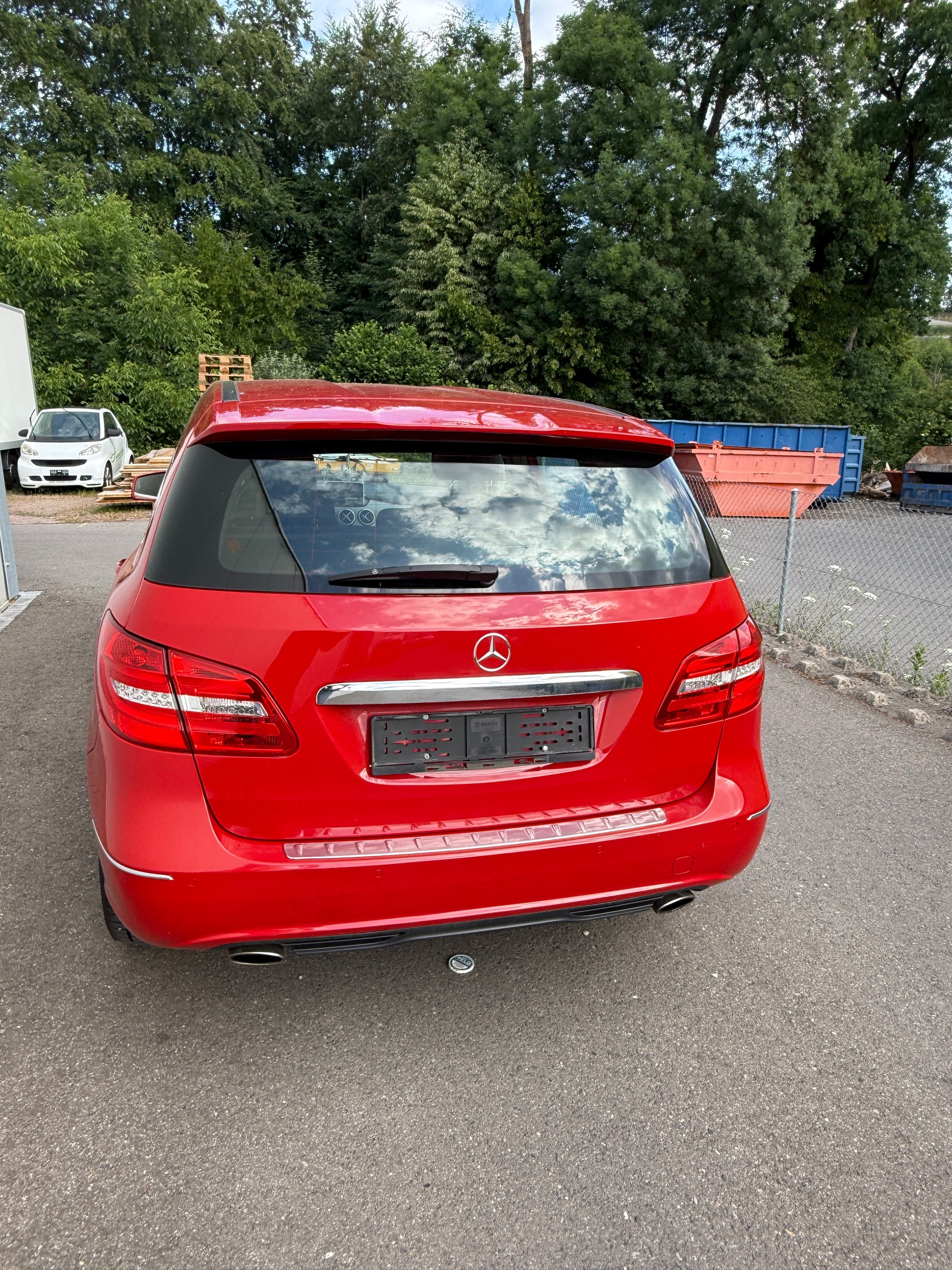 MERCEDES-BENZ B 180 7G-DCT Sport-Paket-image-5