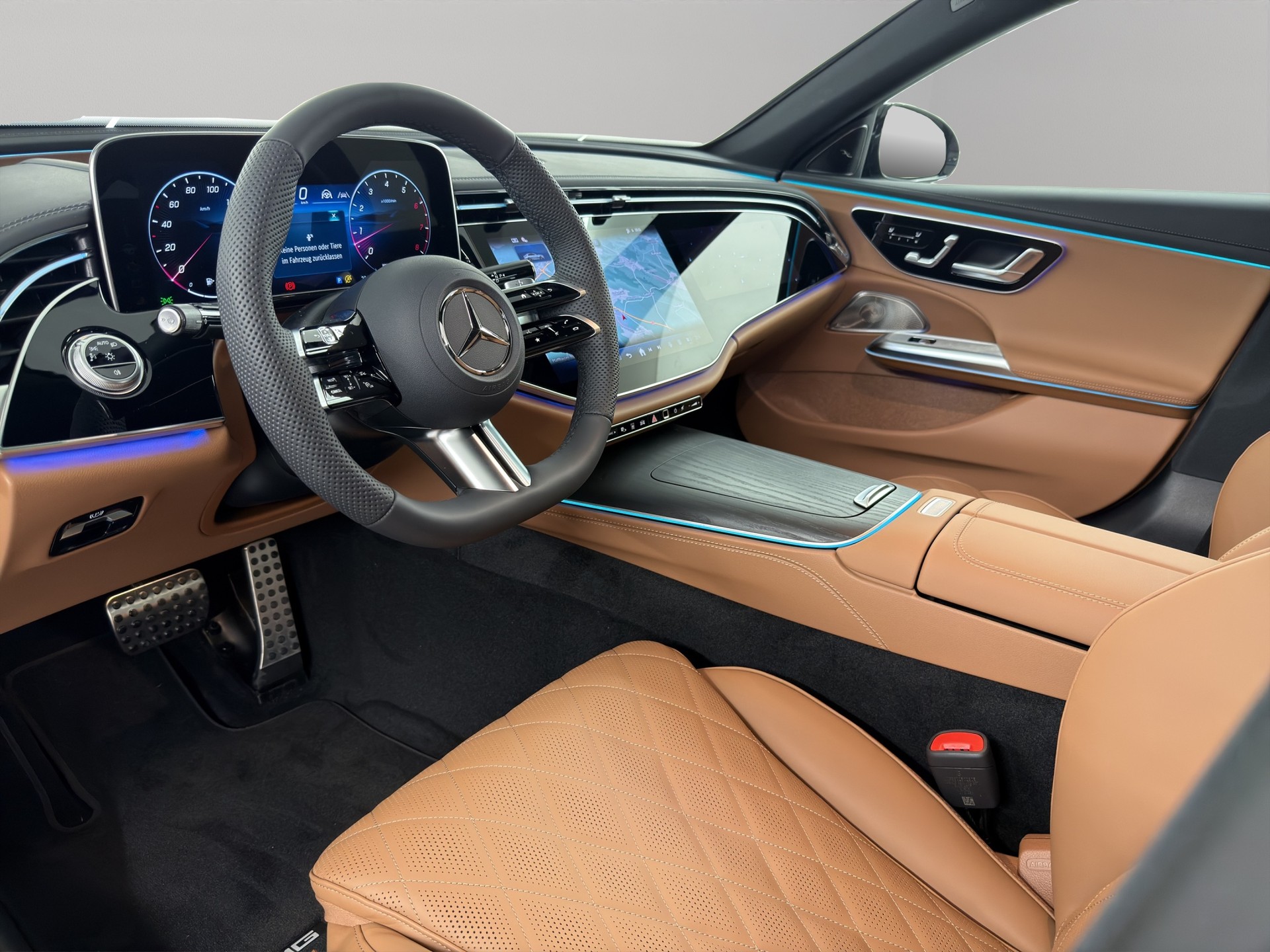 MERCEDES-BENZ E 450 AMG Line 4matic-image-11