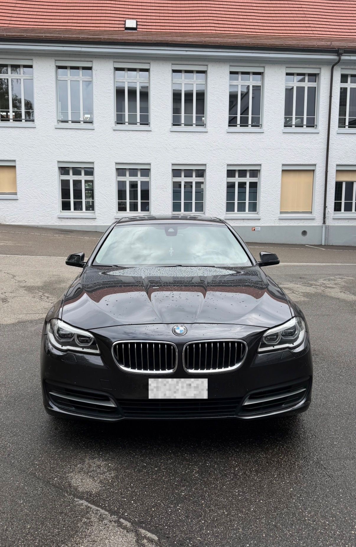 BMW 525d xDrive-image-1