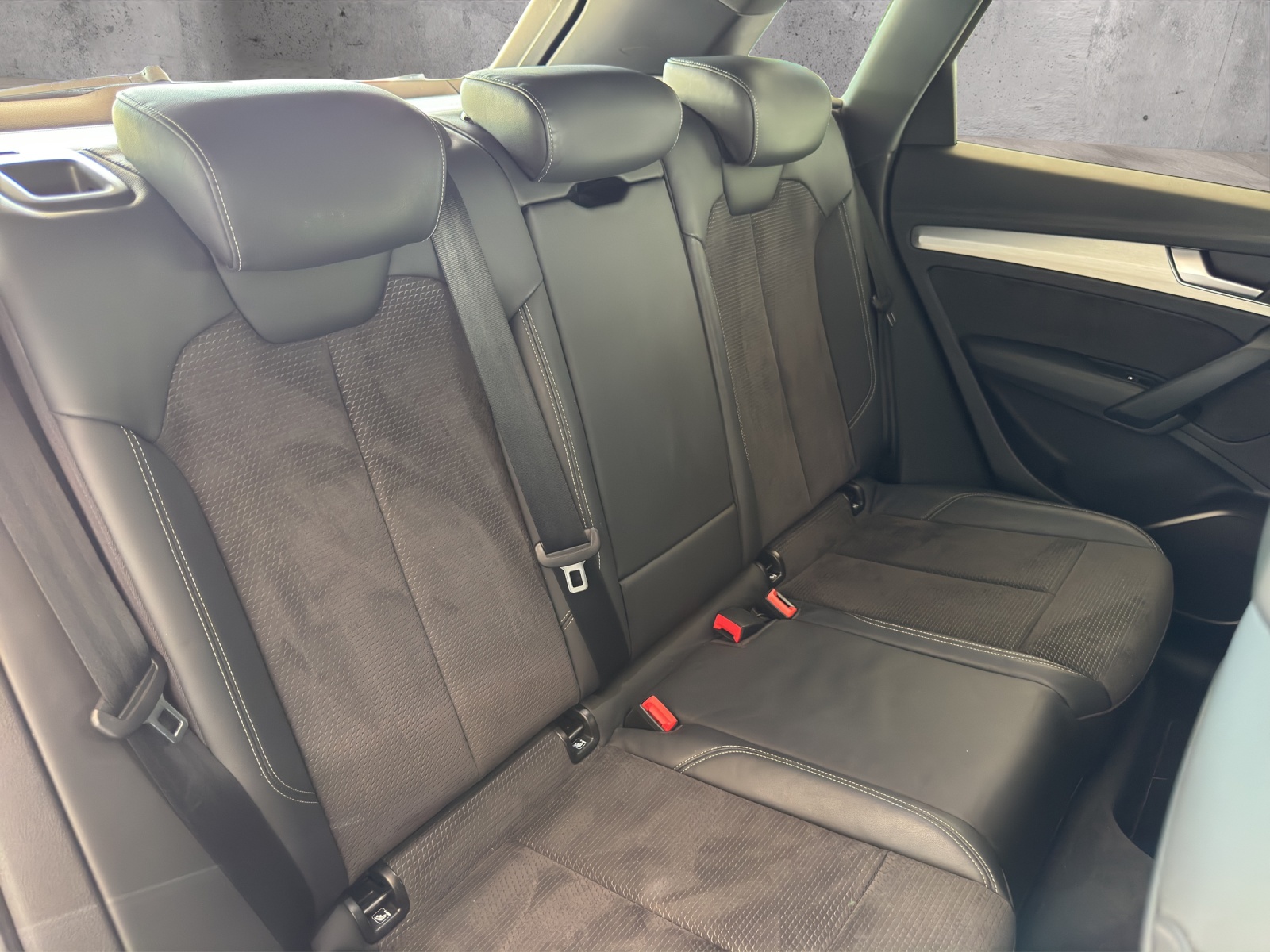 AUDI Q5 2.0 TFSI sport quattro S-tronic-image-14