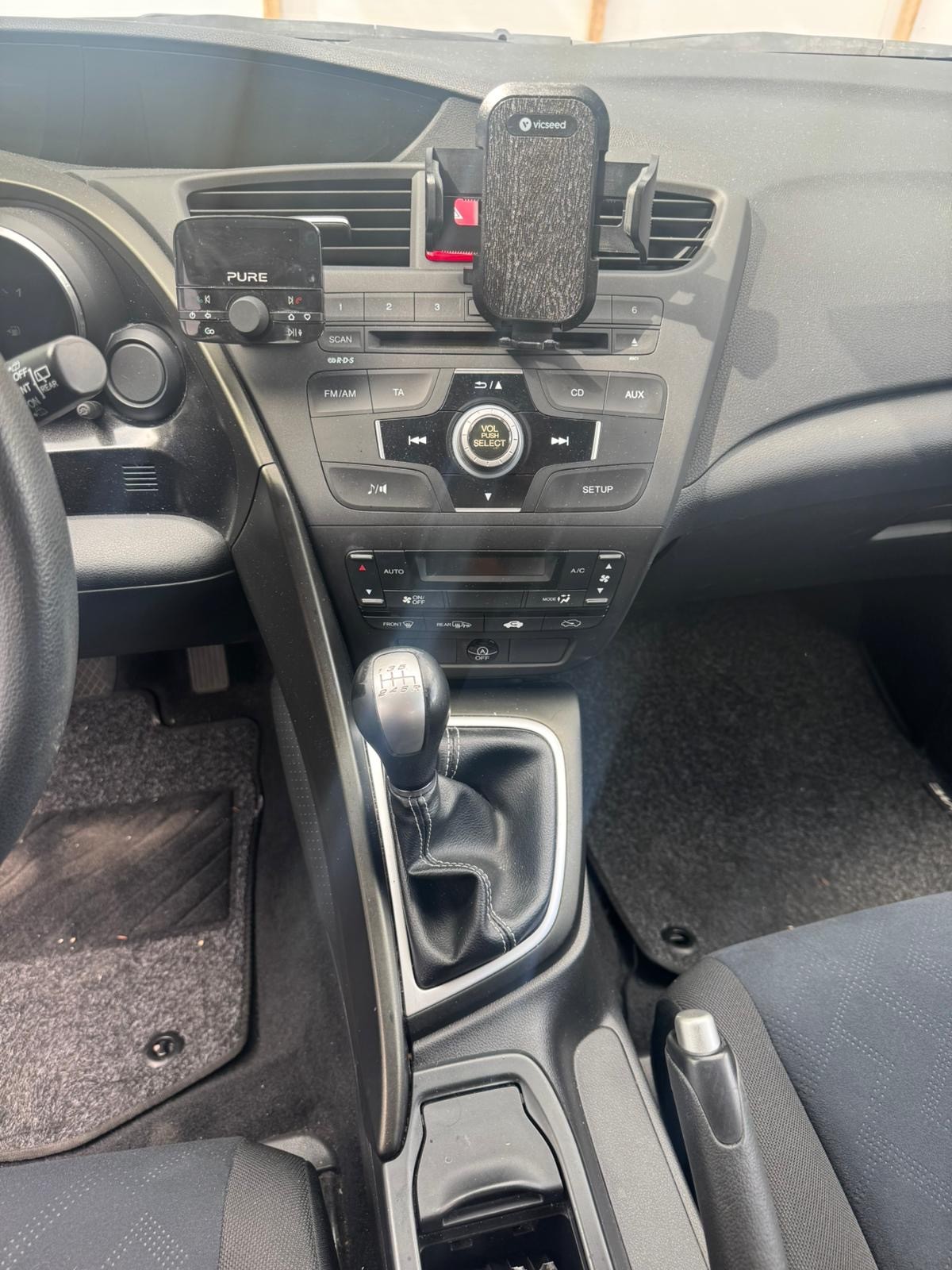 HONDA Civic 1.4i Sport-image-7