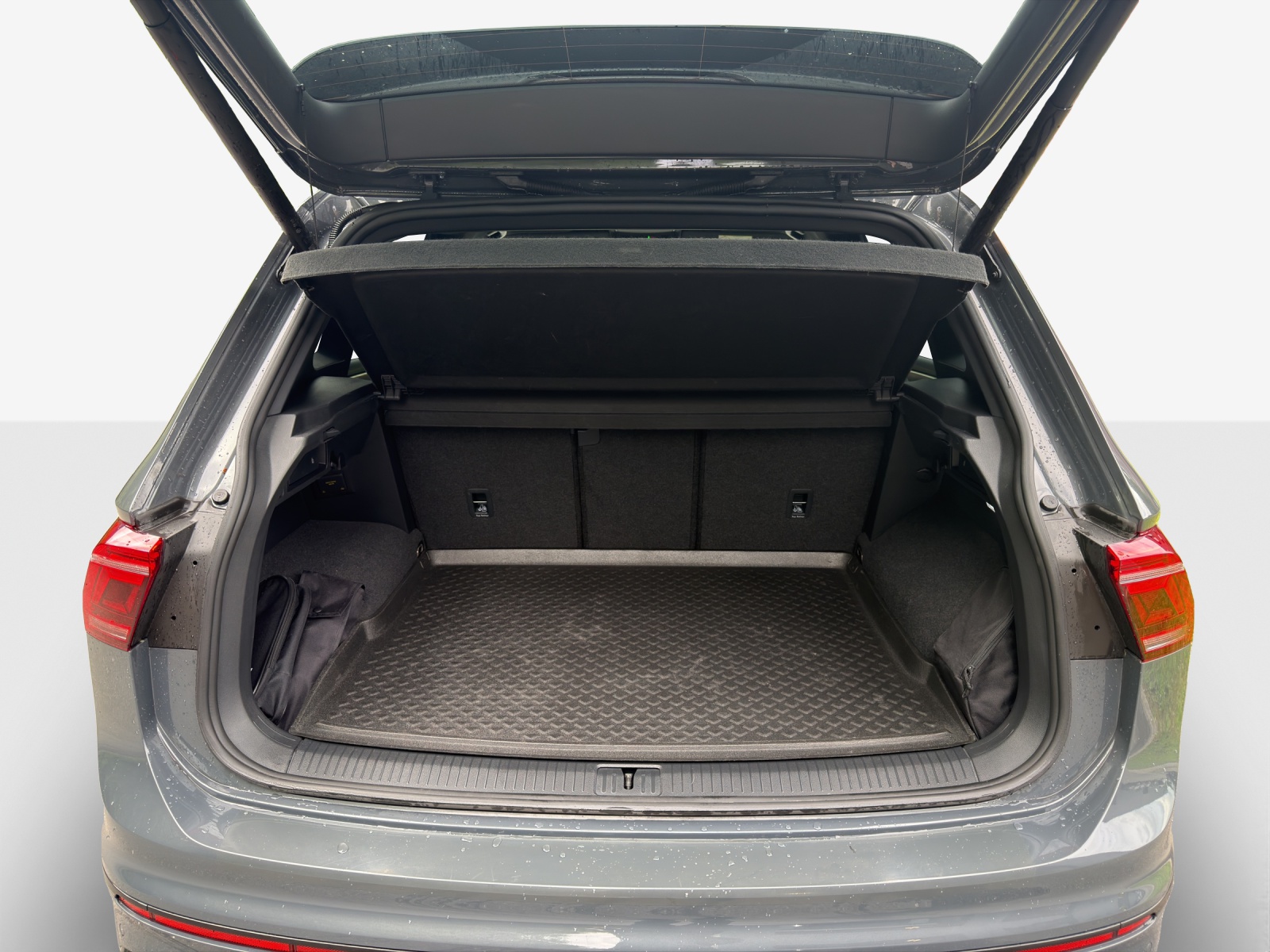 VW Tiguan 2.0TSI R-Line 4Motion DSG-image-12