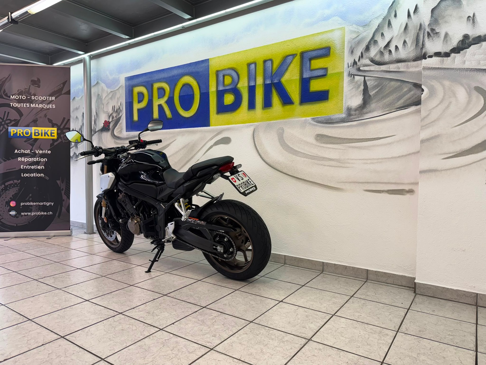 HONDA CB 650 R ABS-showroom-element-3
