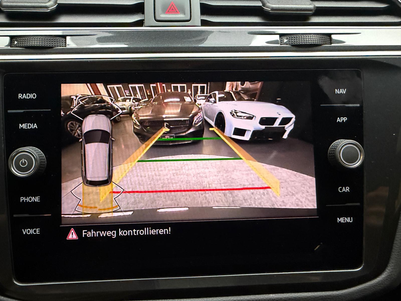 VW Tiguan 2.0 TDI SCR R-Line DSG-image-21
