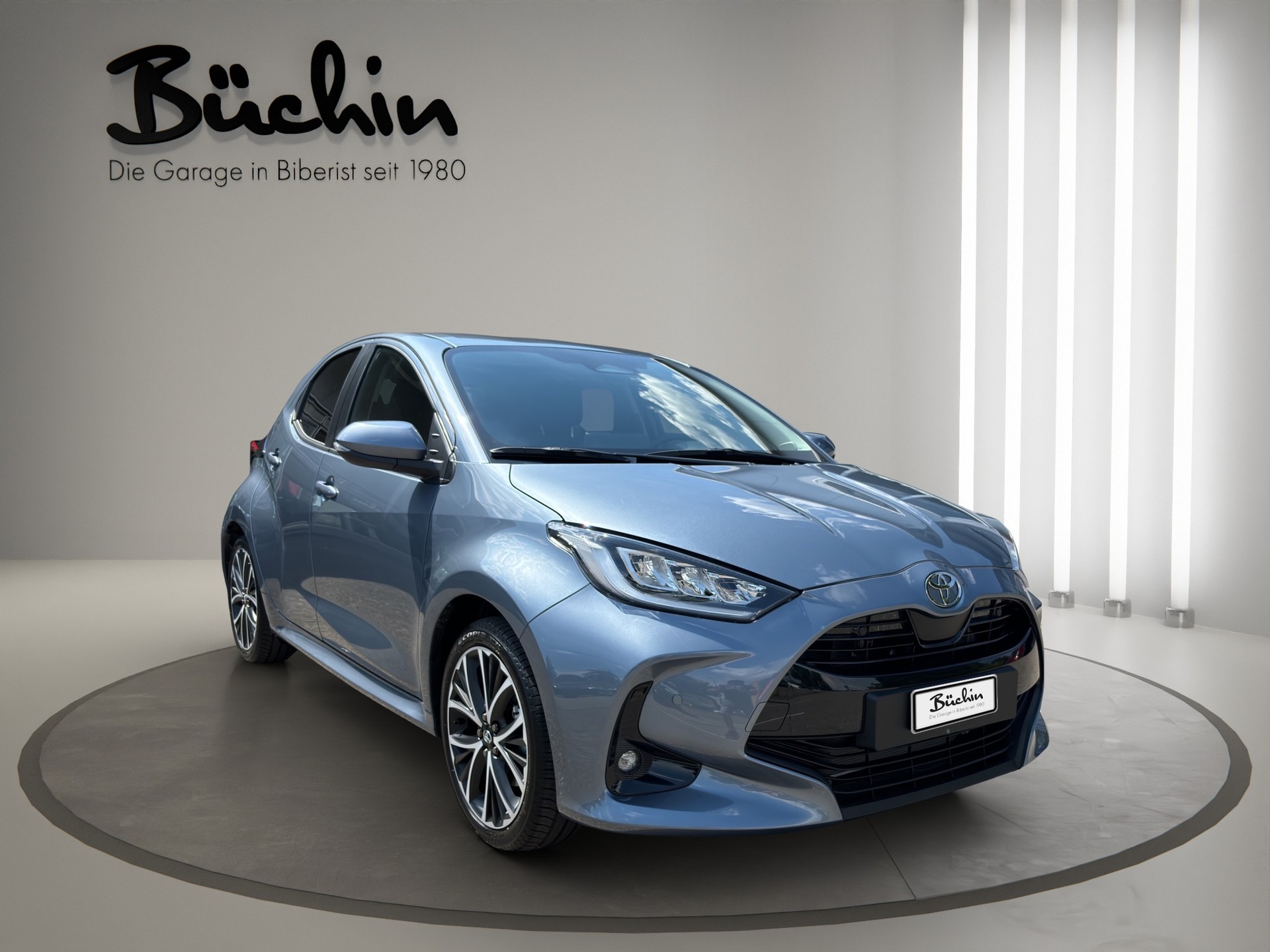 TOYOTA Yaris 1.5 Trend e-CVT-image-0