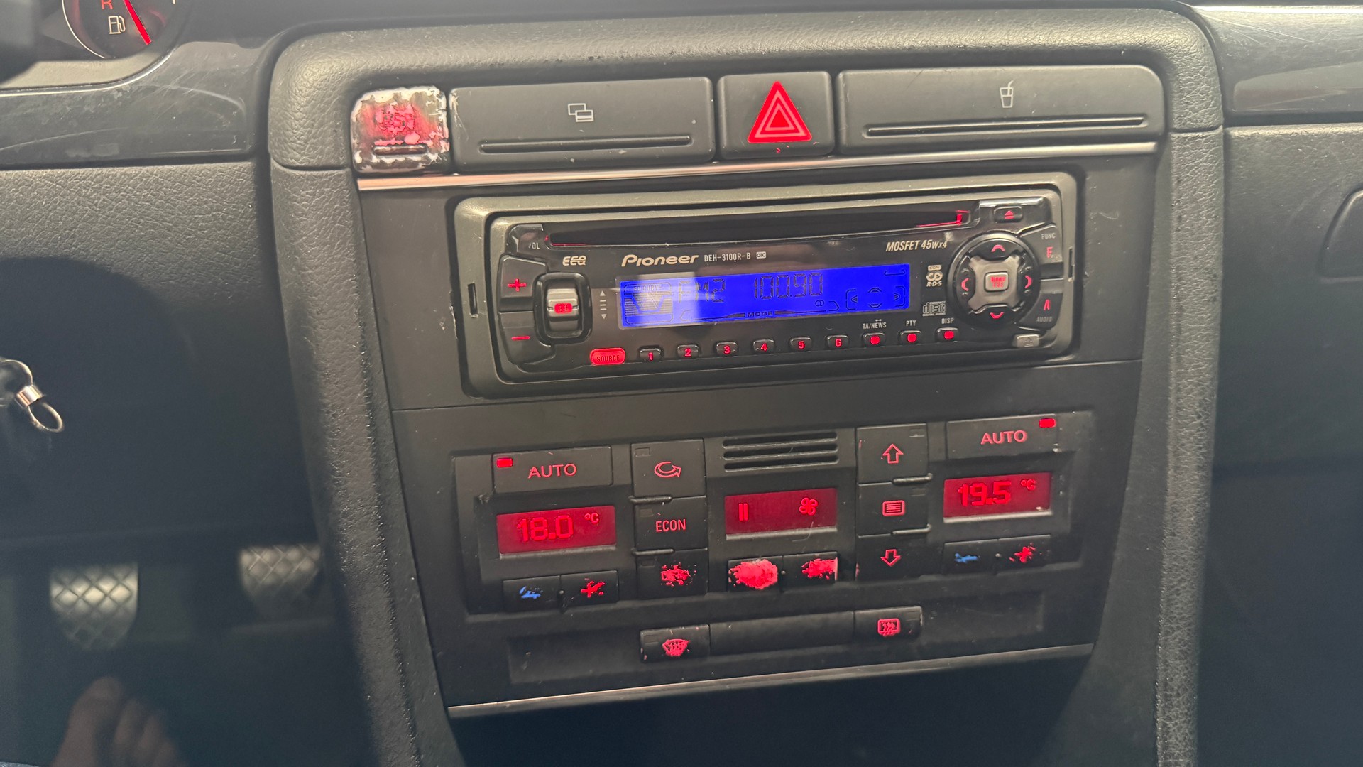 AUDI A4 Avant 1.9 TDI, frisch ab MFK, Servicegepflegt, Zahnriemen bei 252700 km. ersetzt-image-13