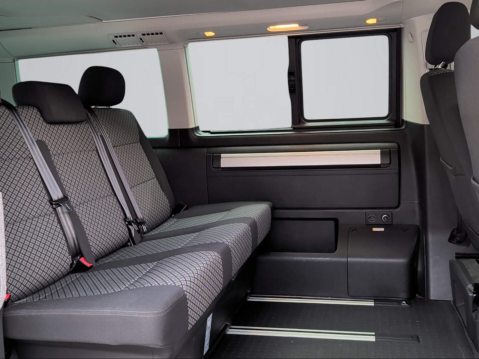 VW T6.1 California 2.0 TDI Coast Edition Liberty 4Motion DSG-image-8