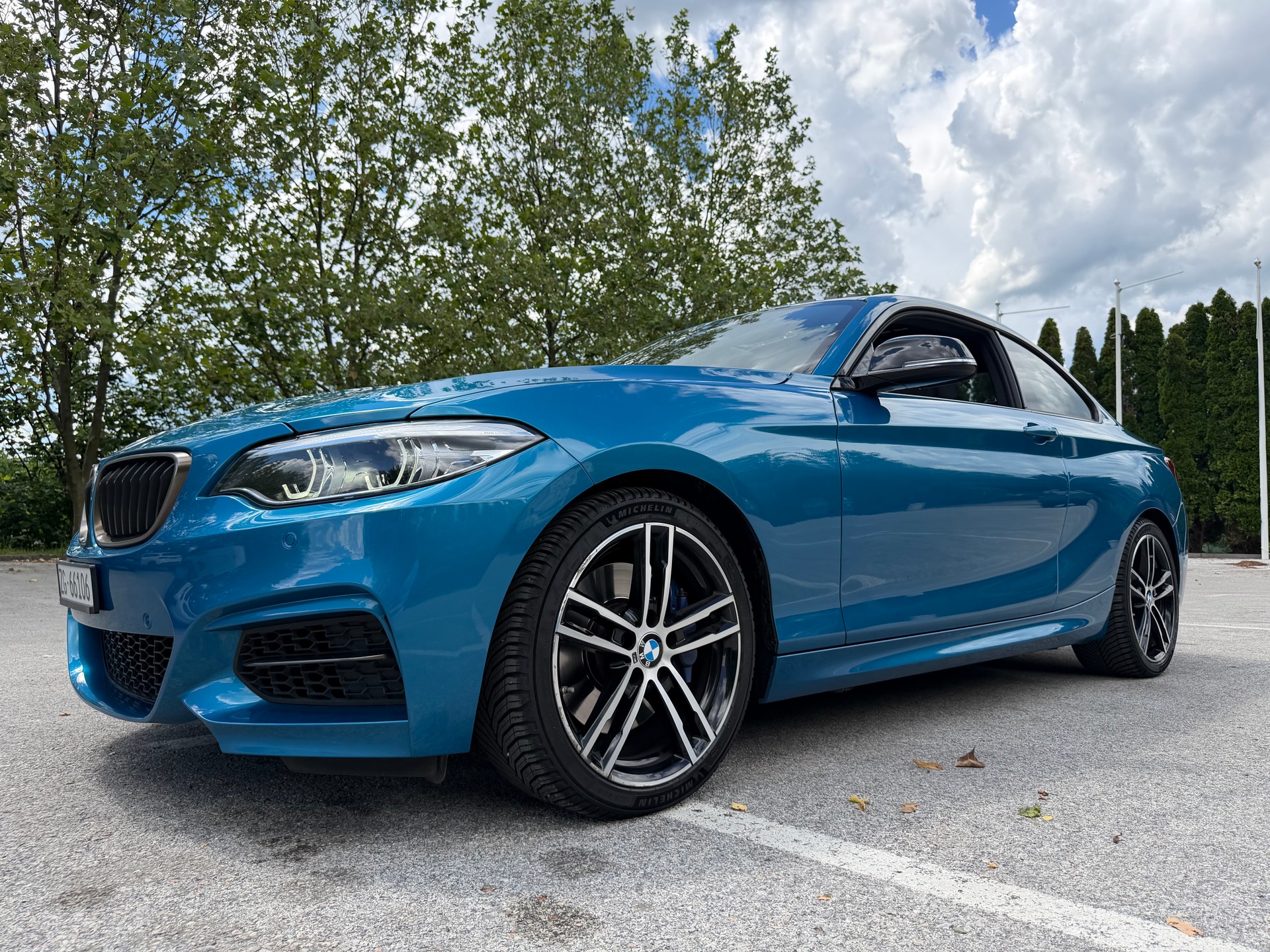BMW BMW M240i xDrive Coupé | Farbe Long Beach Blue | B58-image-5