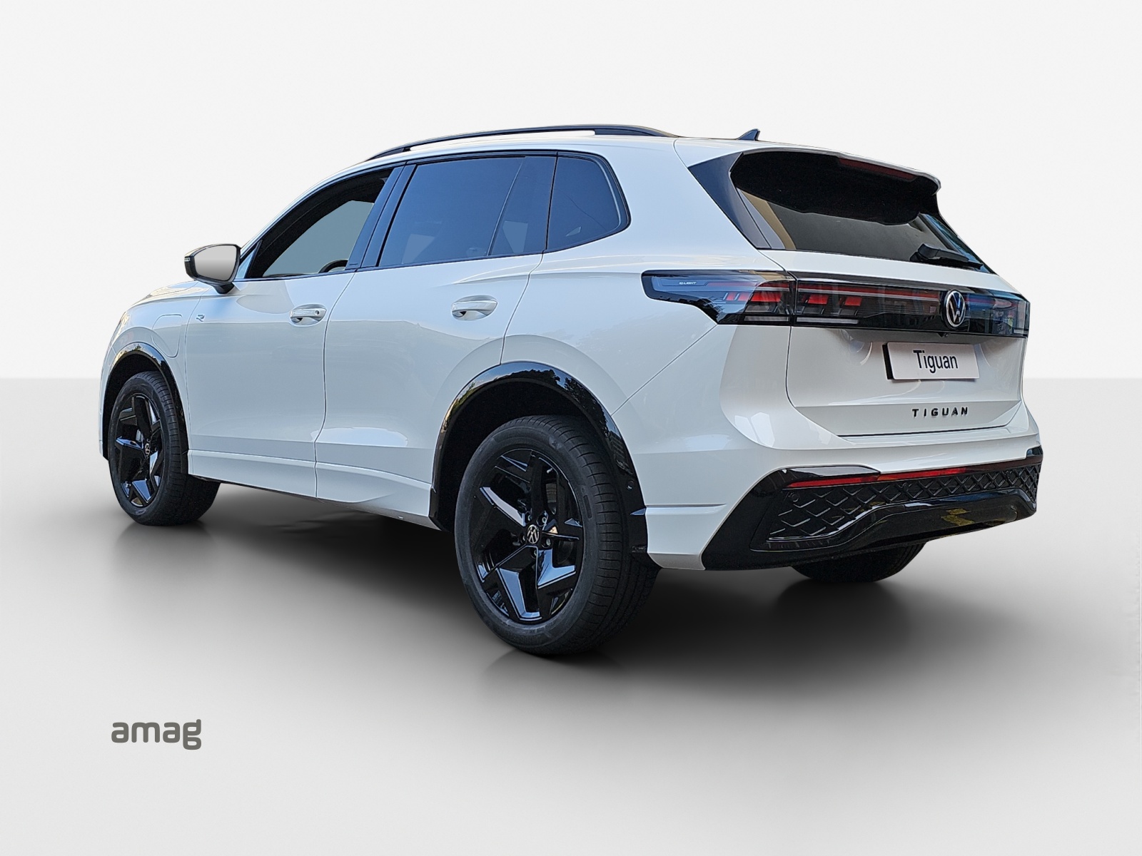 VW Tiguan 1.5 TSI evo2 eHybrid R-Line DSG-image-2