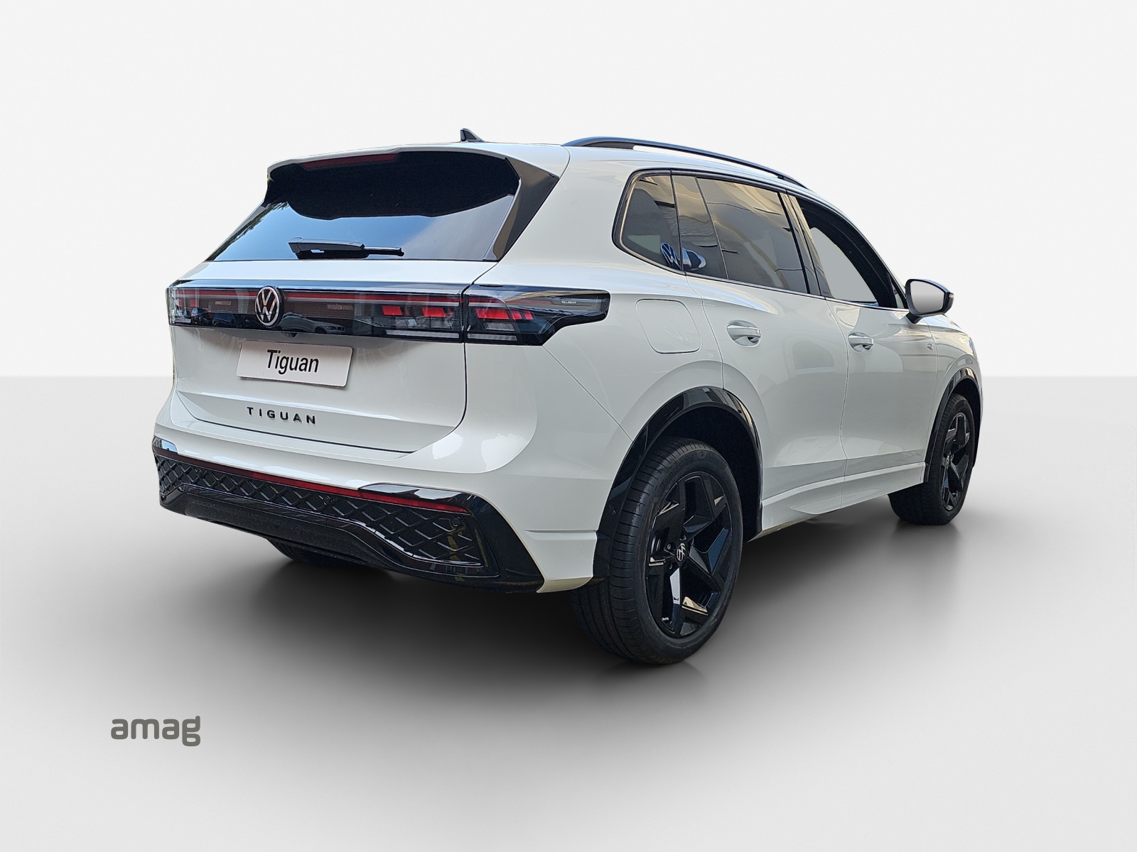 VW Tiguan 1.5 TSI evo2 eHybrid R-Line DSG-image-4