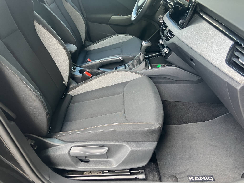 SKODA Kamiq 1.0 TSI Selection DSG-image-13