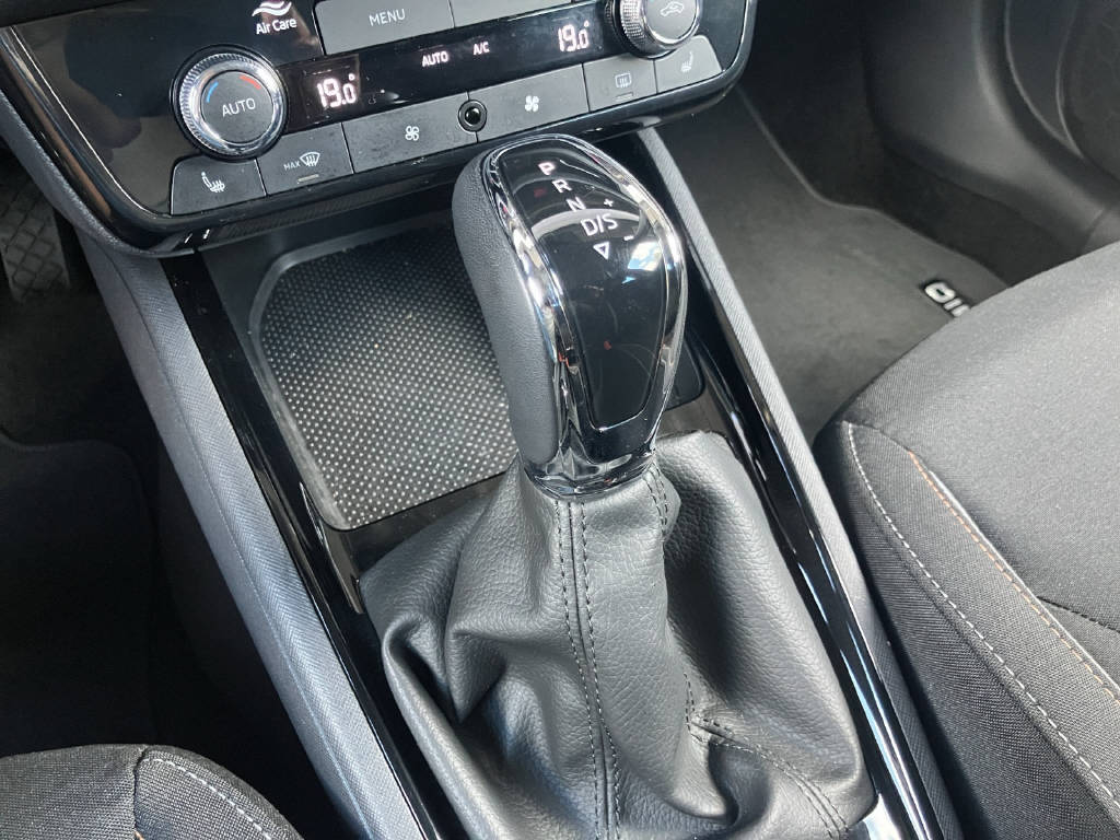 SKODA Kamiq 1.0 TSI Selection DSG-image-15
