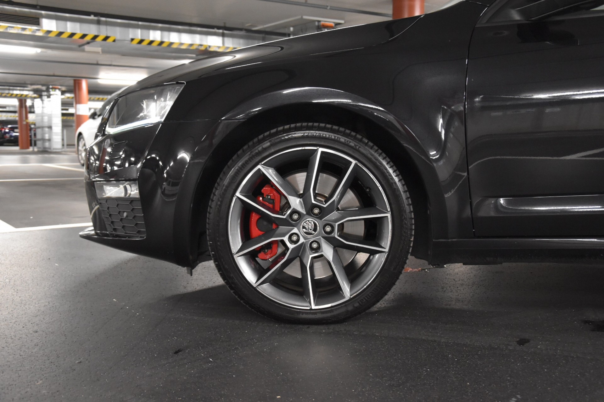 SKODA Octavia Combi 2.0 TDI RS-image-2
