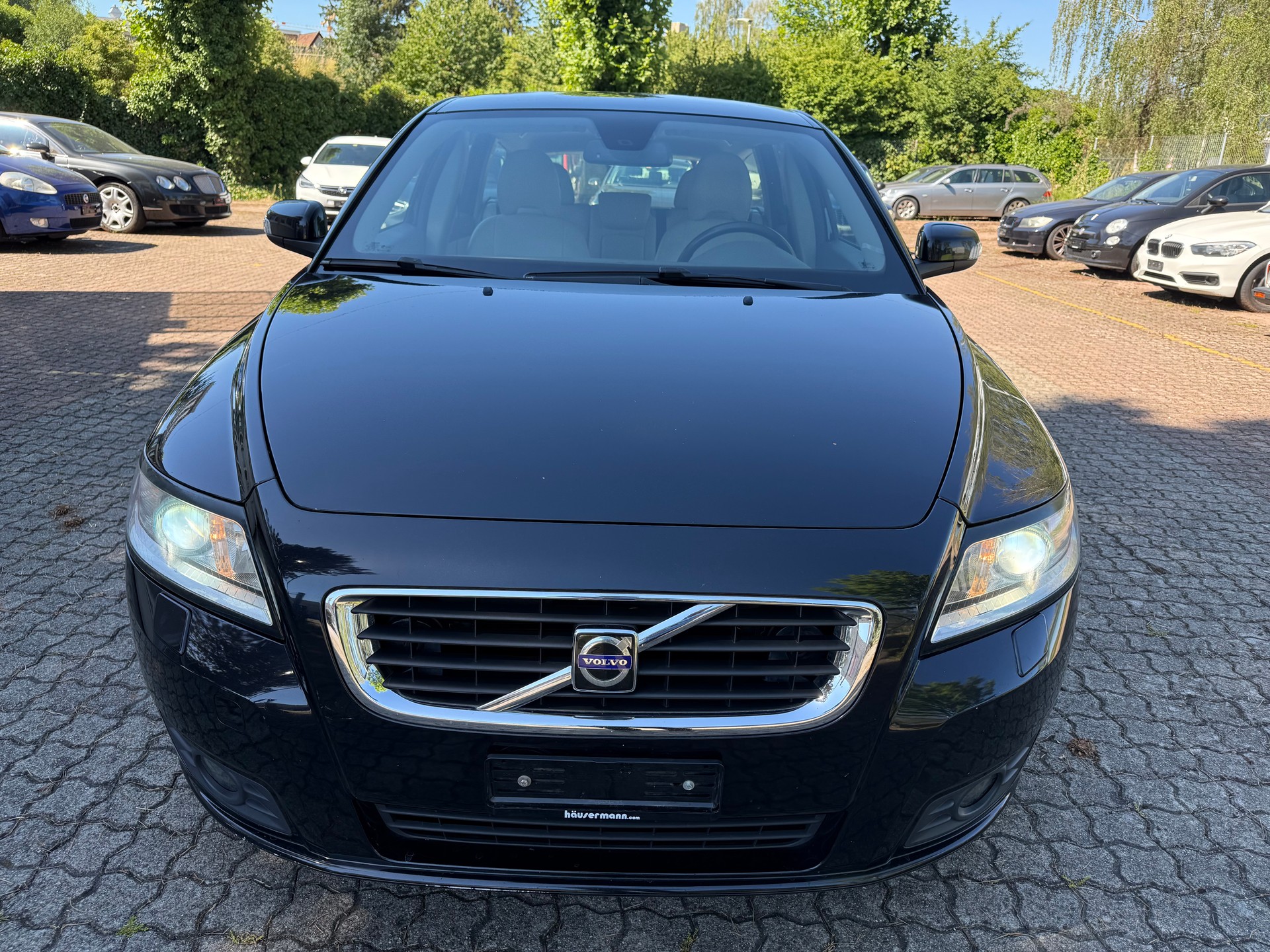 VOLVO V50 2.0D Summum-image-1