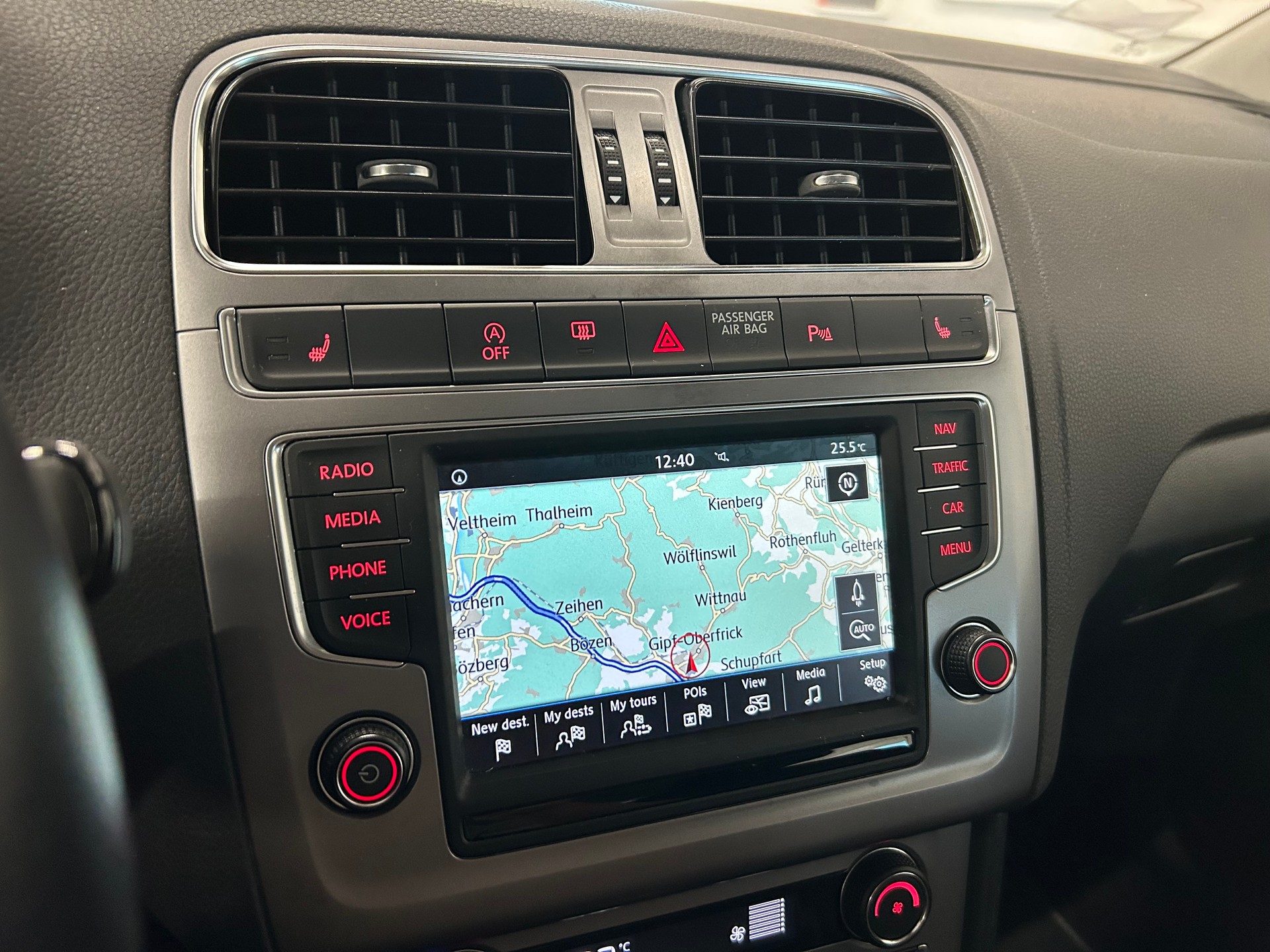 VW Polo 1.2 TSI BMT Lounge DSG-image-9