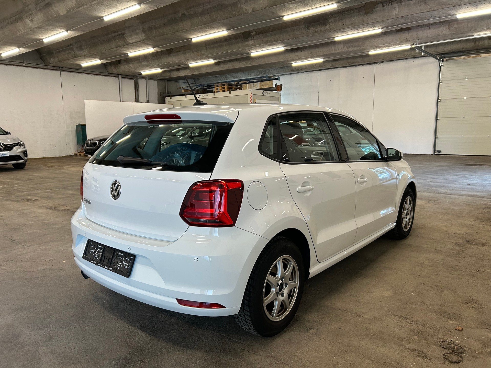 VW Polo 1.2 TSI BMT Lounge DSG-image-4