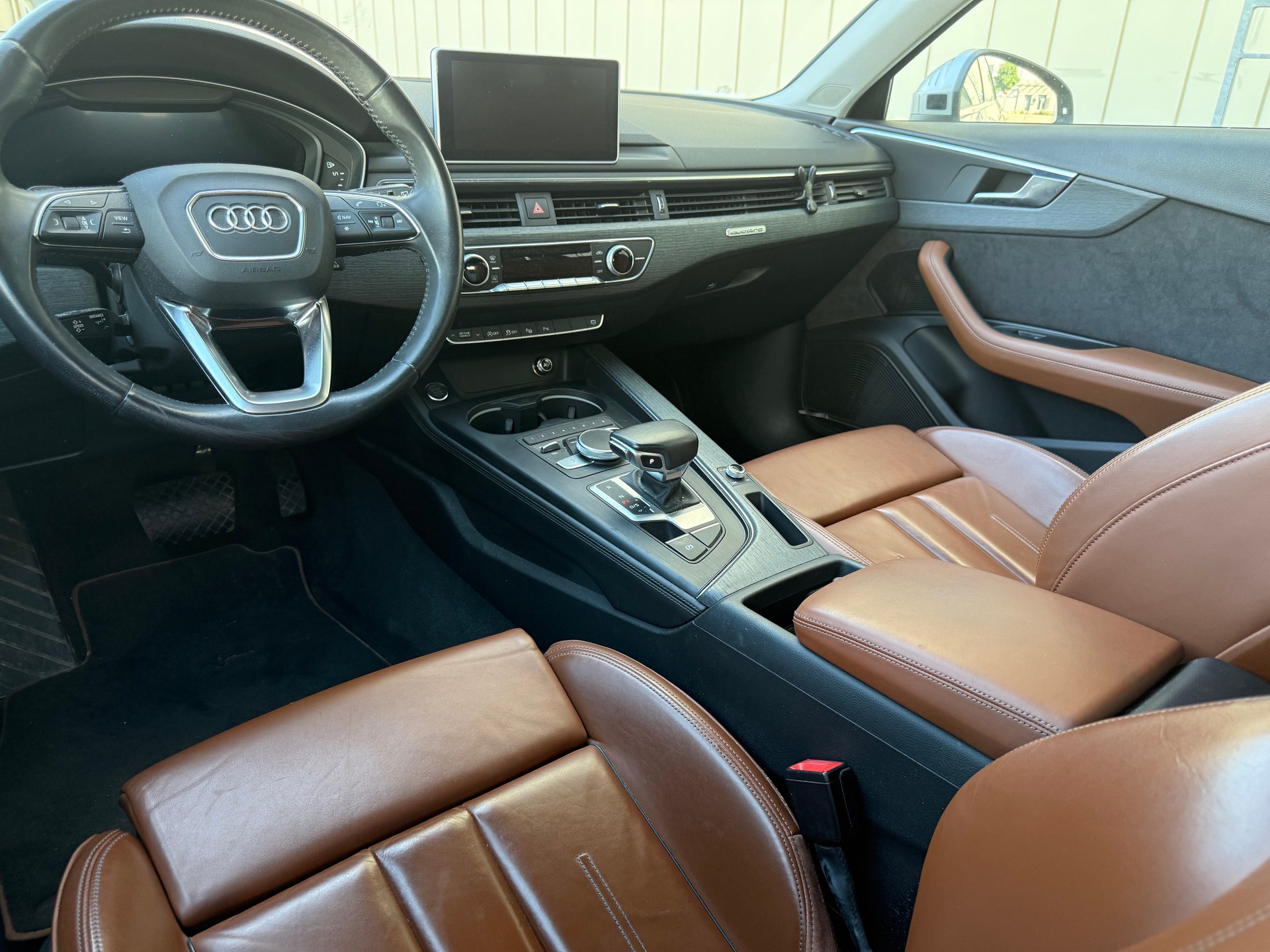 AUDI A4 Avant 3.0 TDI quattro tiptronic-image-5