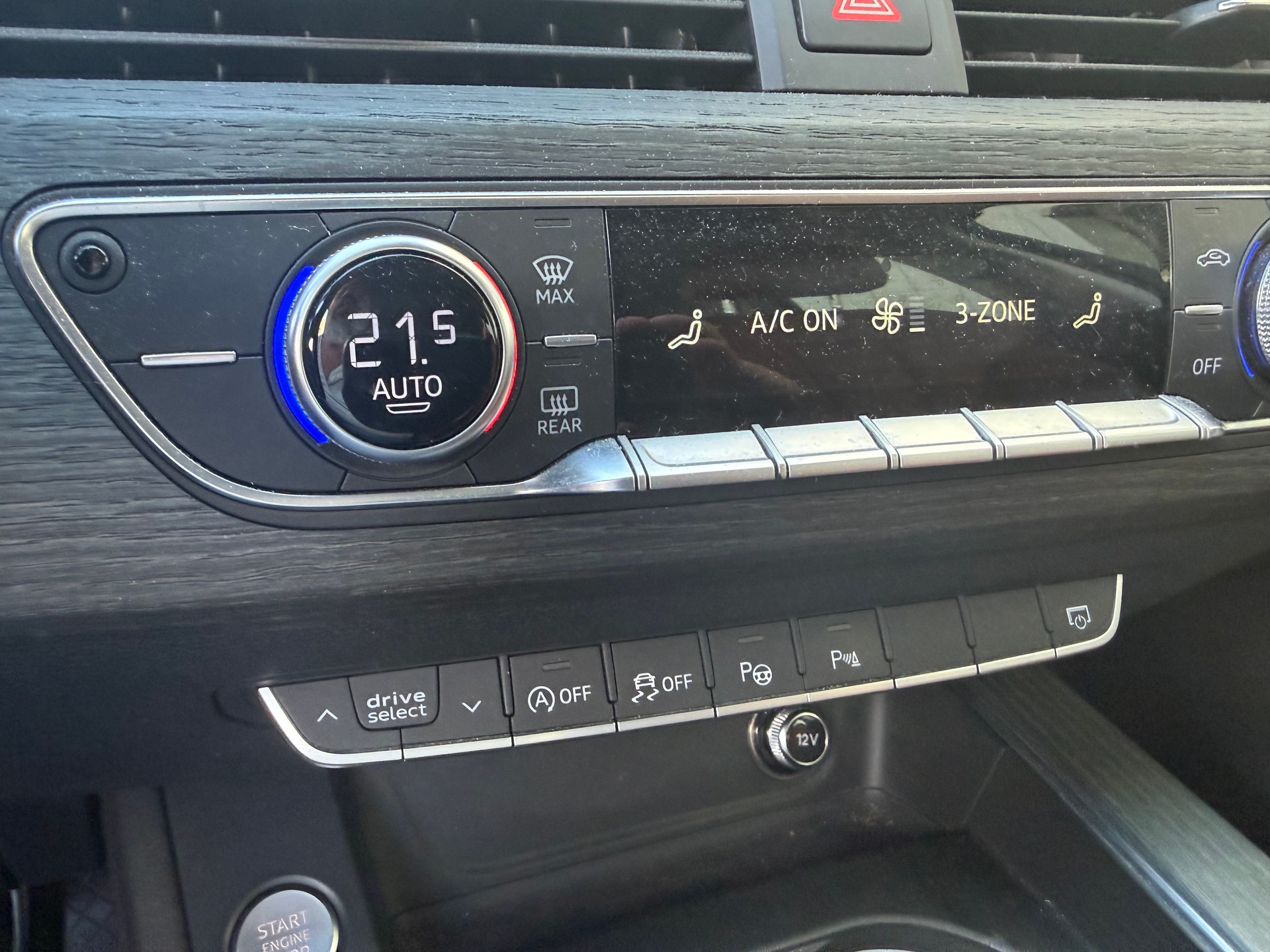 AUDI A4 Avant 3.0 TDI quattro tiptronic-image-7