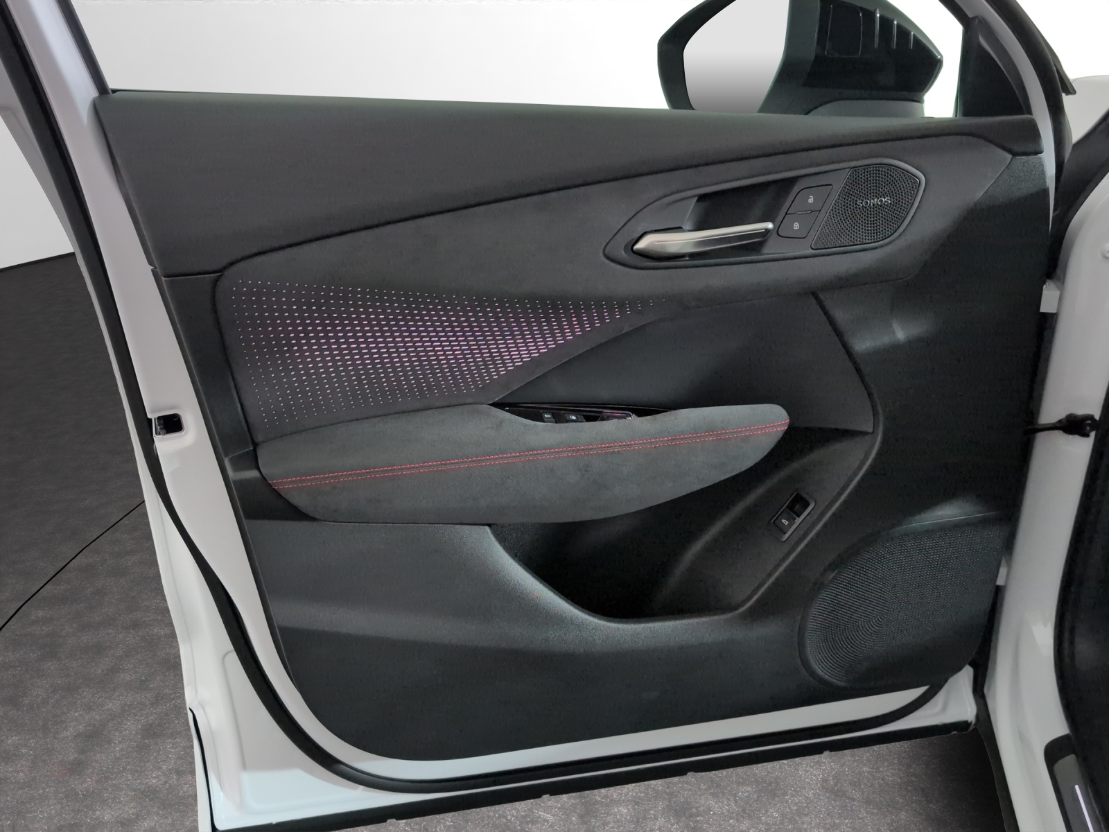 AUDI Q3 Sportback TFSI quattro 150 kW S tronic-image-13