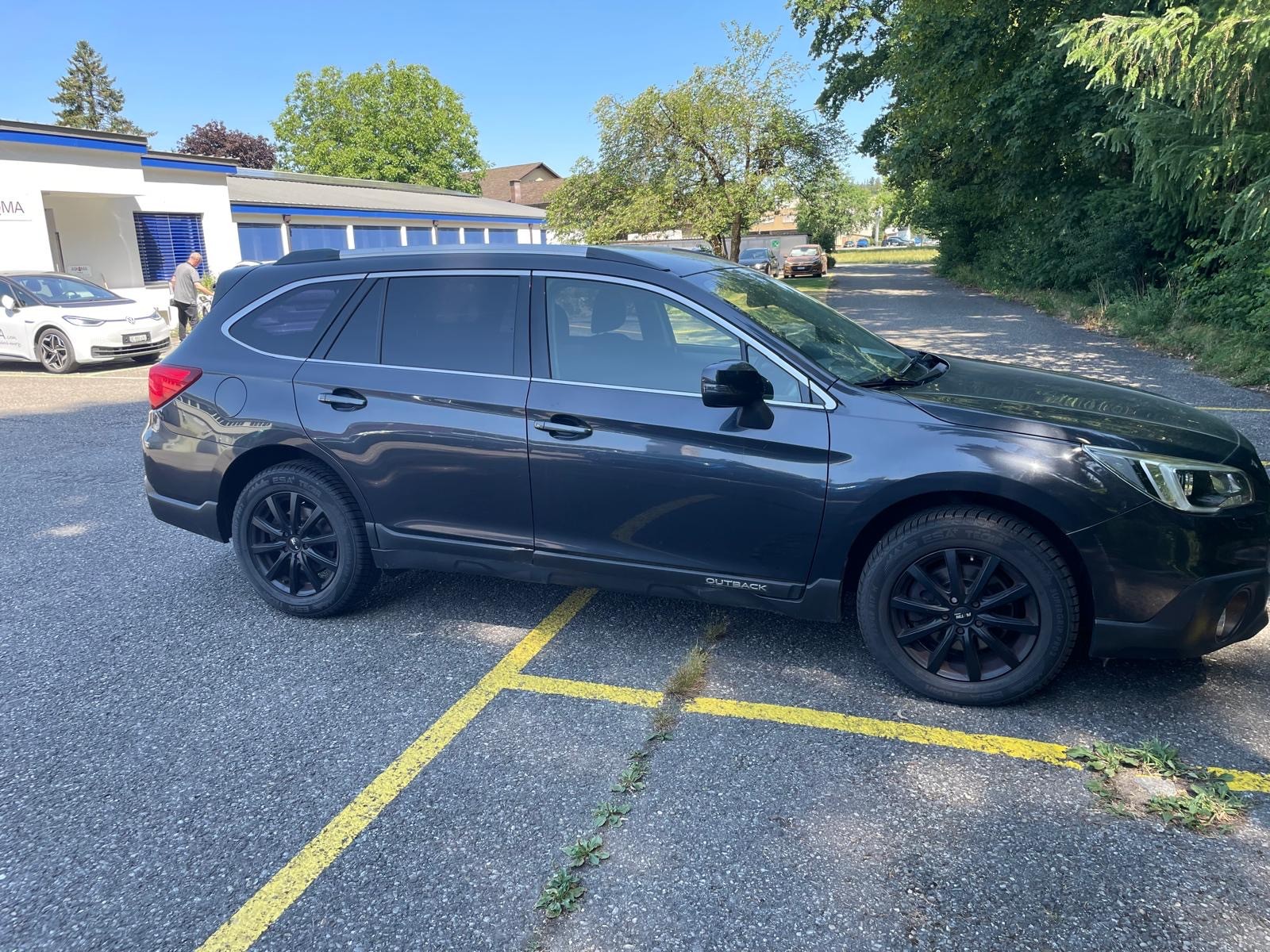 SUBARU Outback 2.5i Swiss AWD Lineartronic-image-2