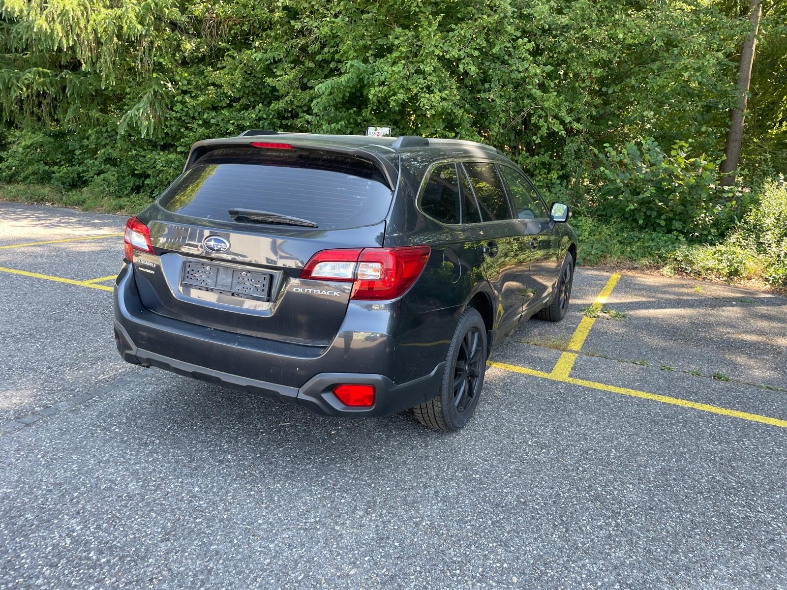 SUBARU Outback 2.5i Swiss AWD Lineartronic-image-9