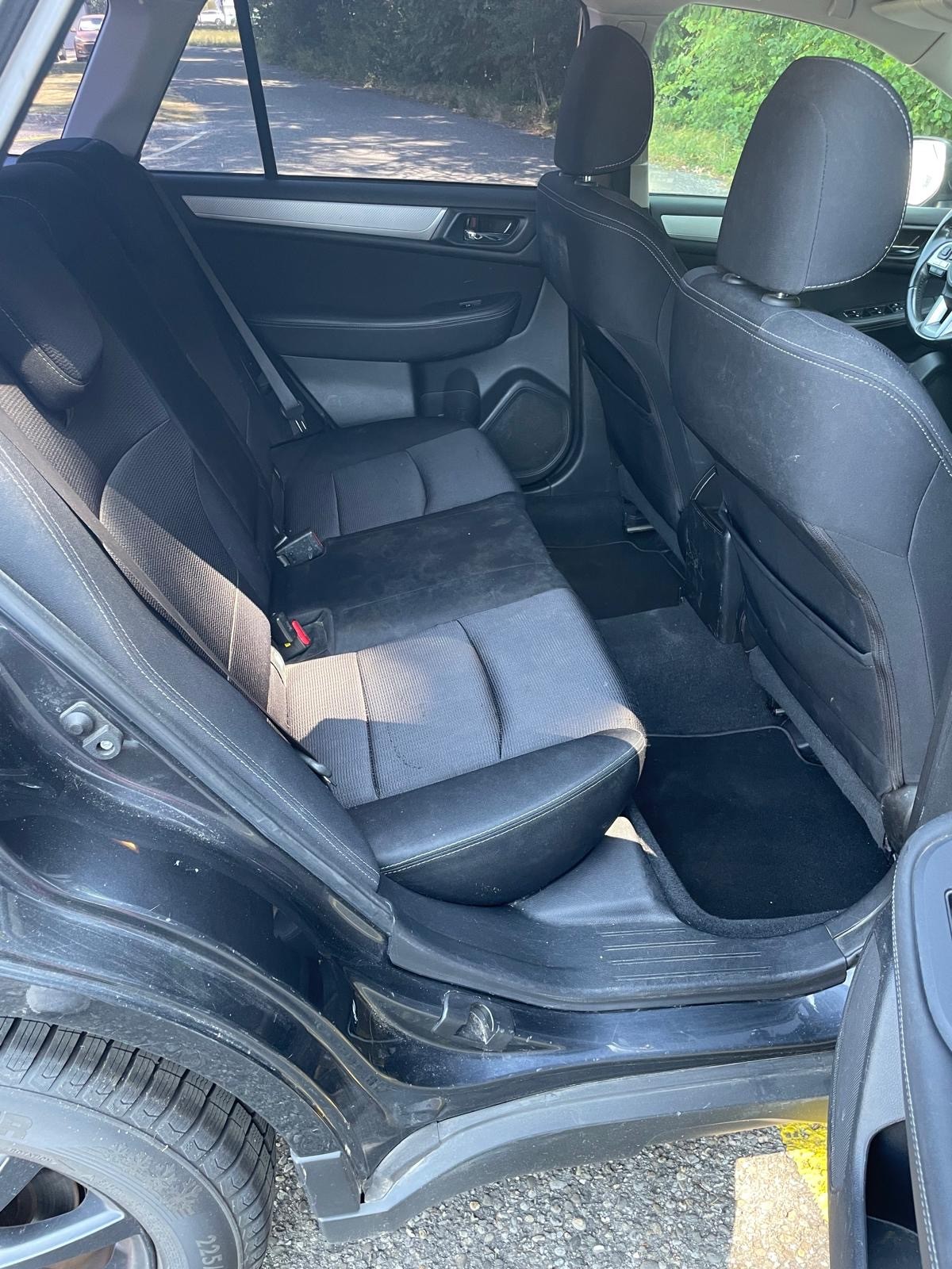 SUBARU Outback 2.5i Swiss AWD Lineartronic-image-10