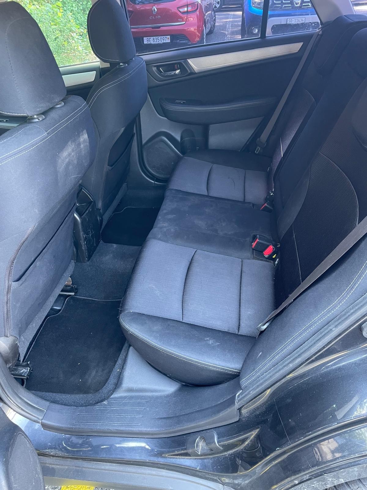 SUBARU Outback 2.5i Swiss AWD Lineartronic-image-5