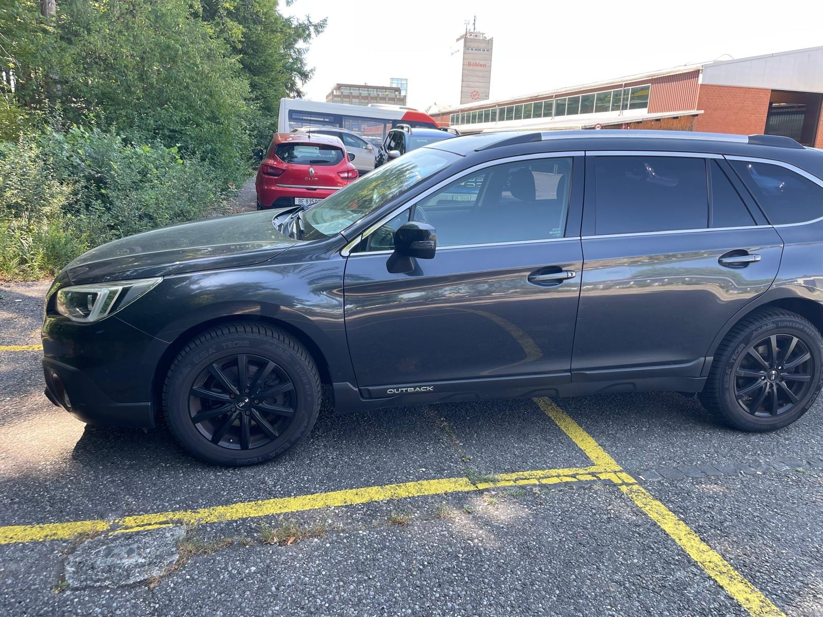 SUBARU Outback 2.5i Swiss AWD Lineartronic-image-4