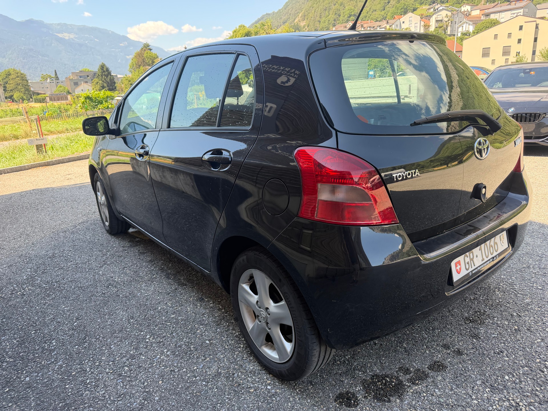 TOYOTA 1.3 16V Linea Sol-image-1