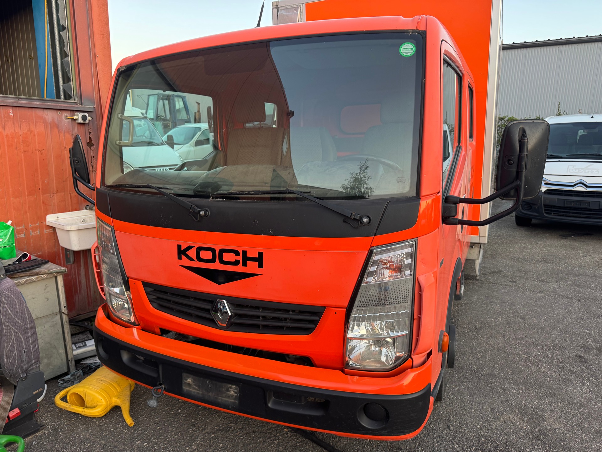 RENAULT Maxity 150.35 Dynamic-image-1