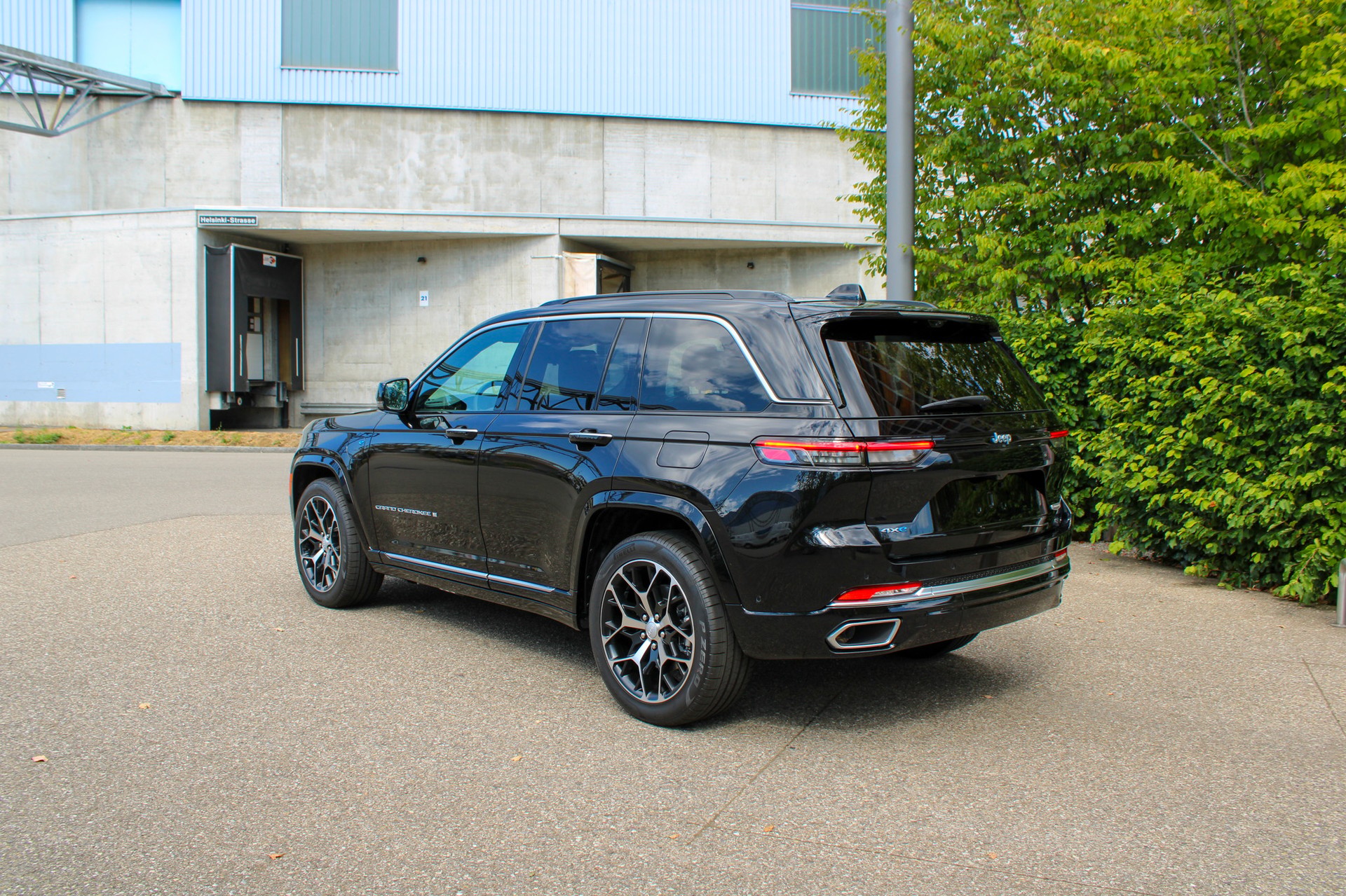 JEEP Grand Cherokee 2.0 Plug-in-Hybrid Summit Reserve 4xe-image-6