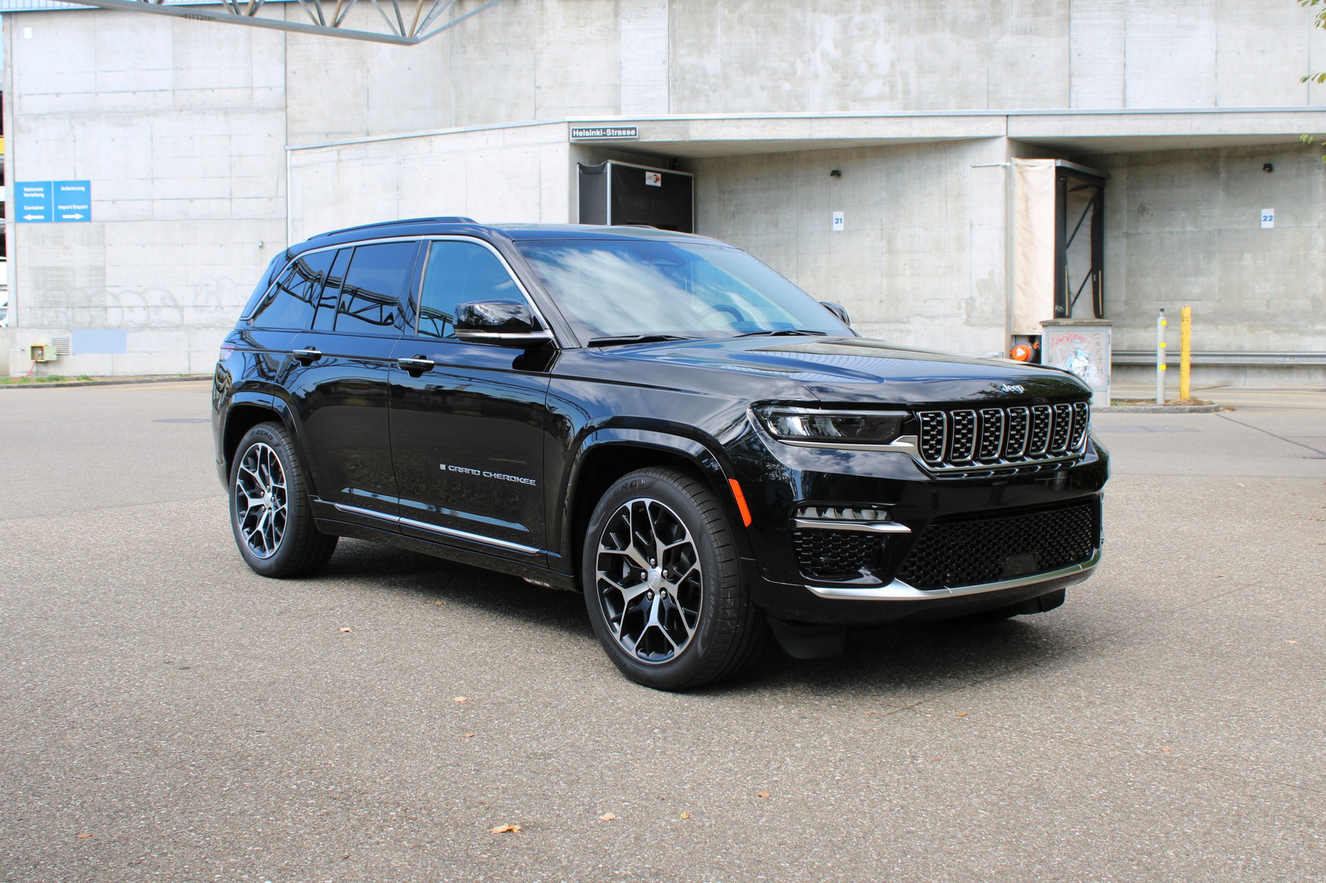 JEEP Grand Cherokee 2.0 Plug-in-Hybrid Summit Reserve 4xe-image-10