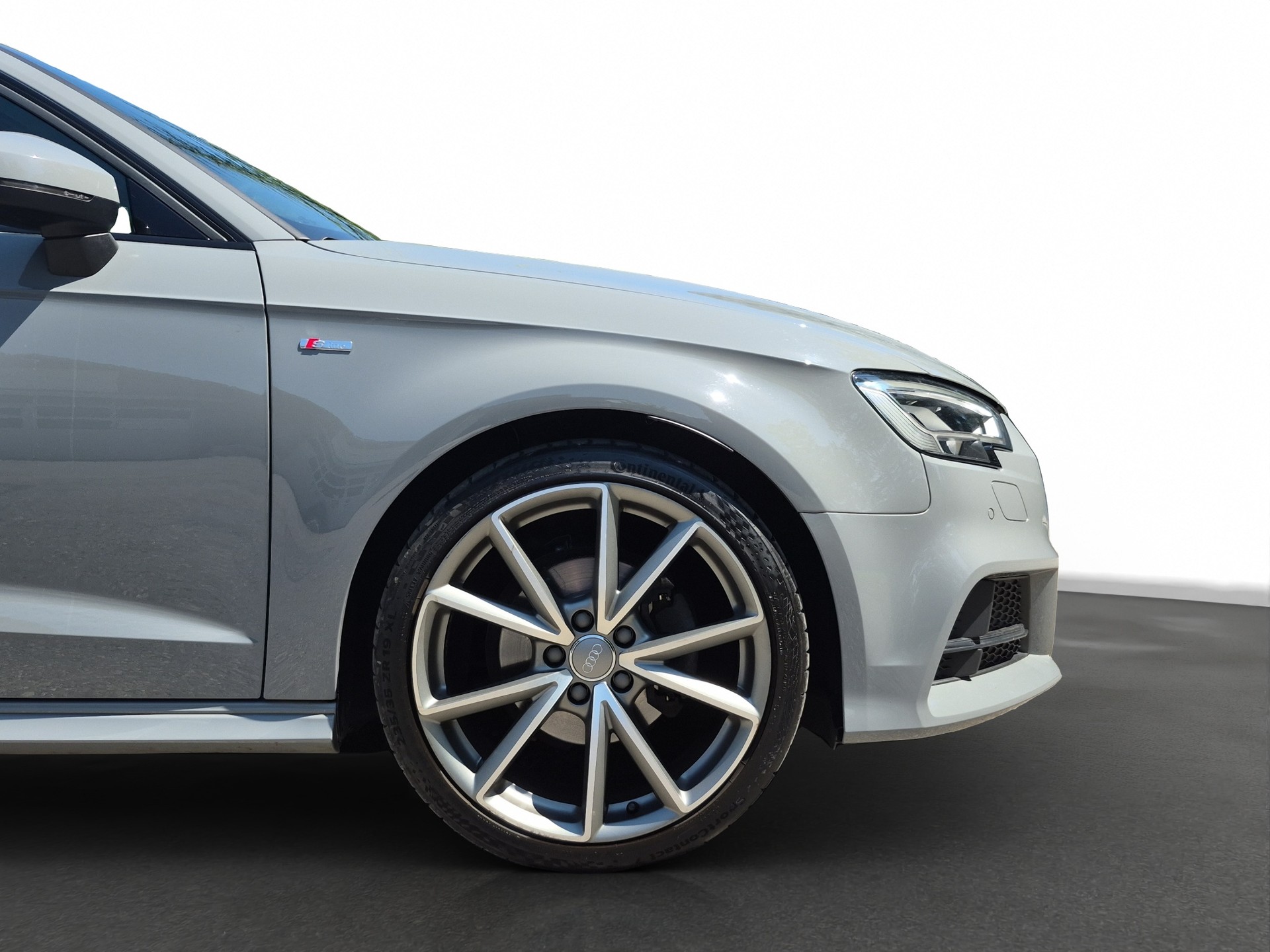 AUDI A3 Sportback 1.4 TFSI Sport S-Line *S-Sportsitze, B&O*-image-12