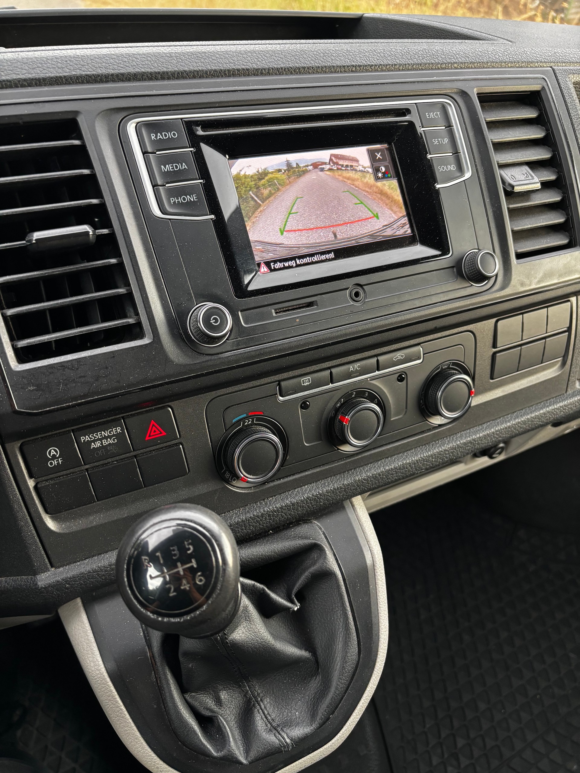 VW T6 2.0 TDI-image-10