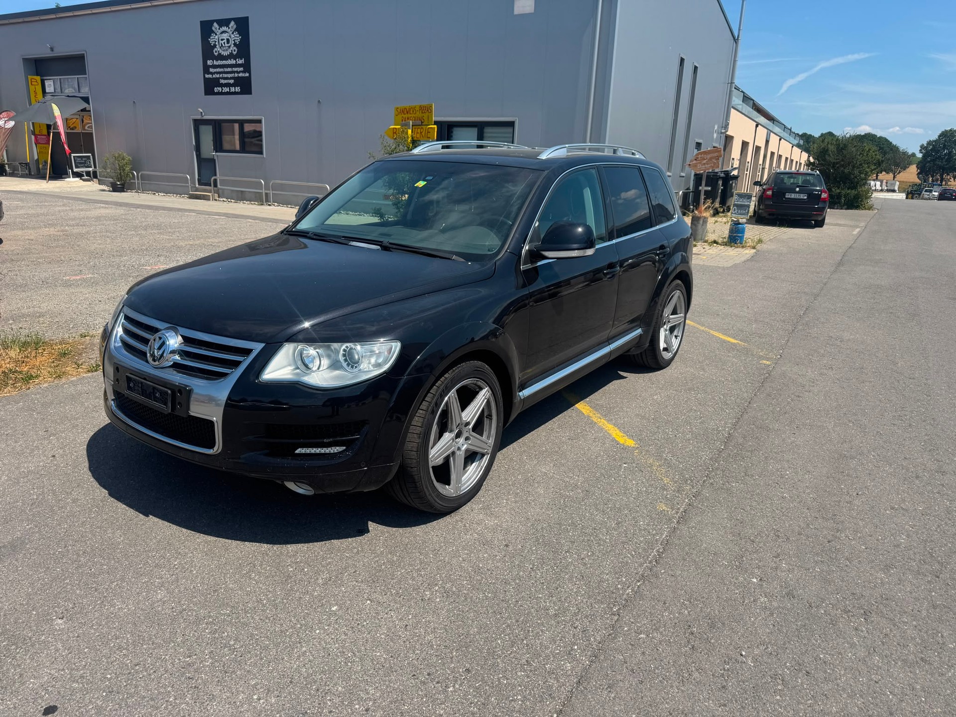 VW TOUAREG-image-0